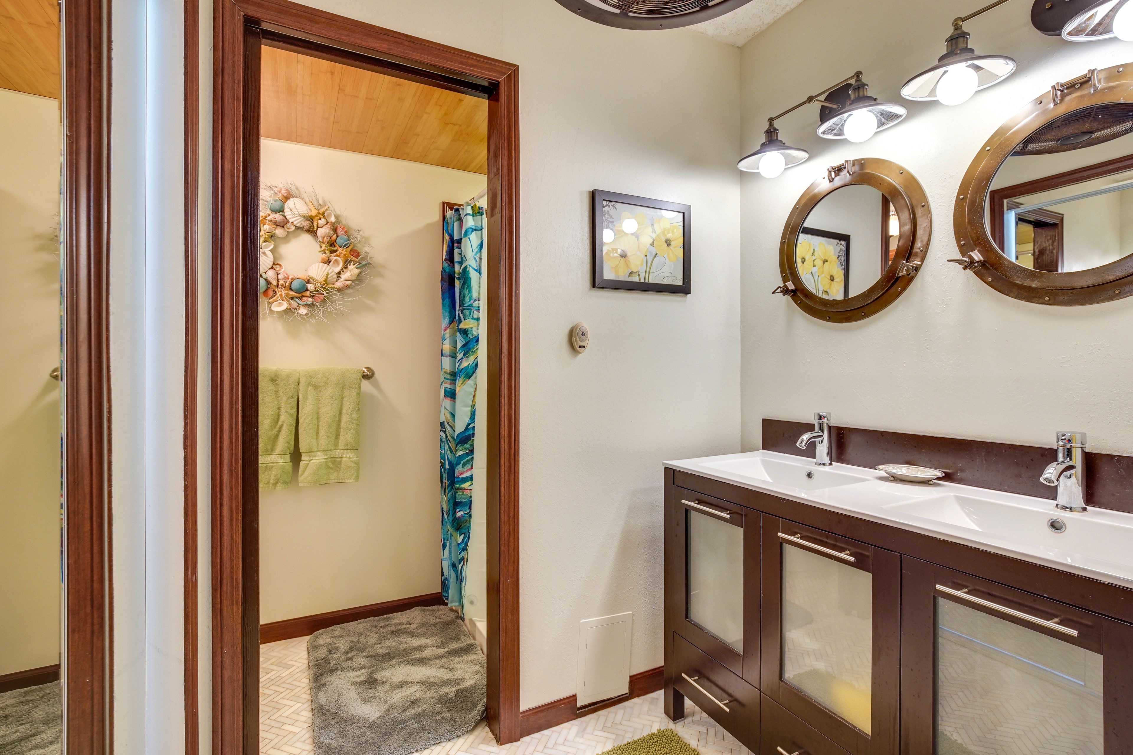 Bathroom | Linens/Towels