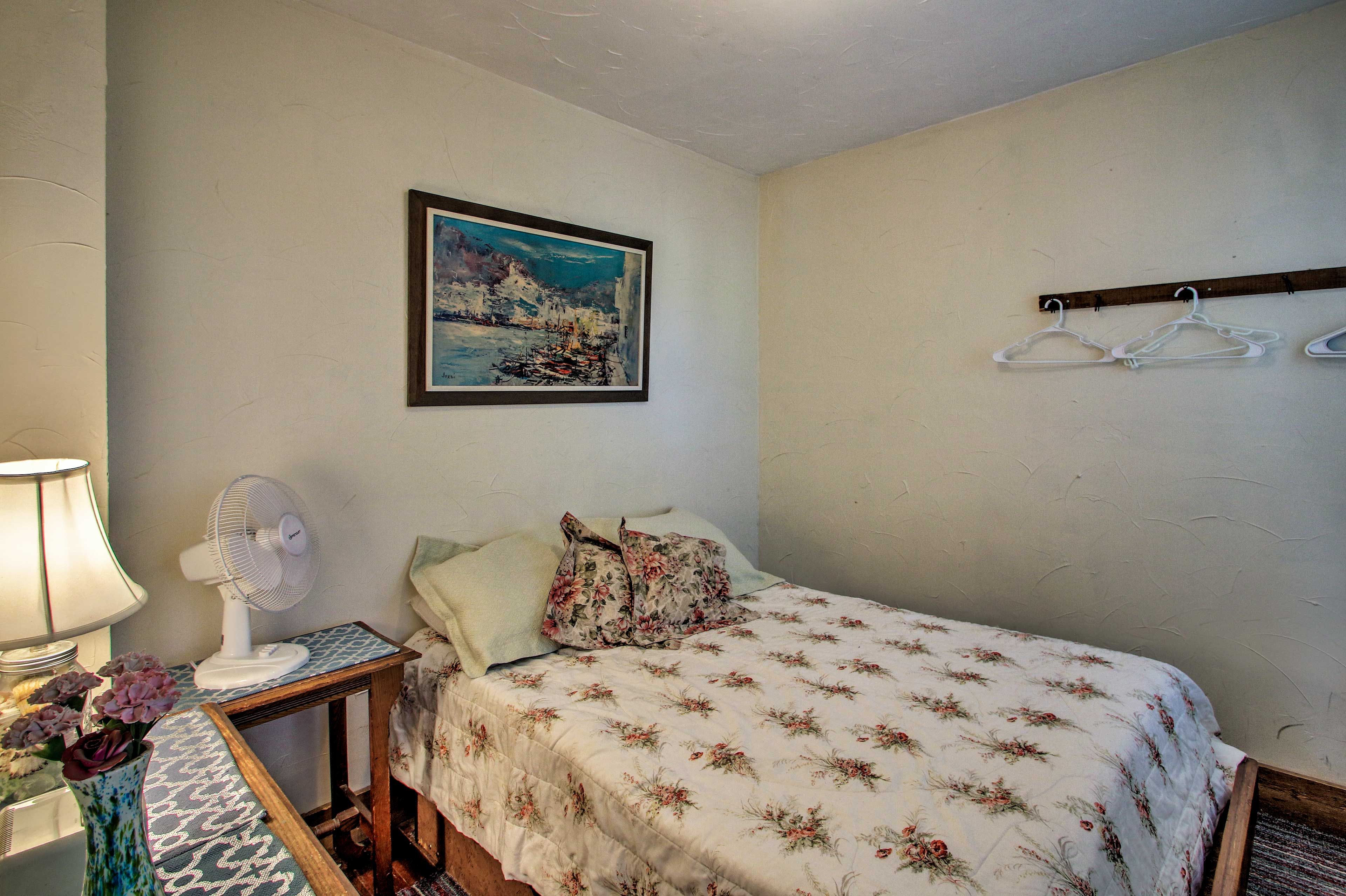 Fall into the full-sized bed after a day on the lake!