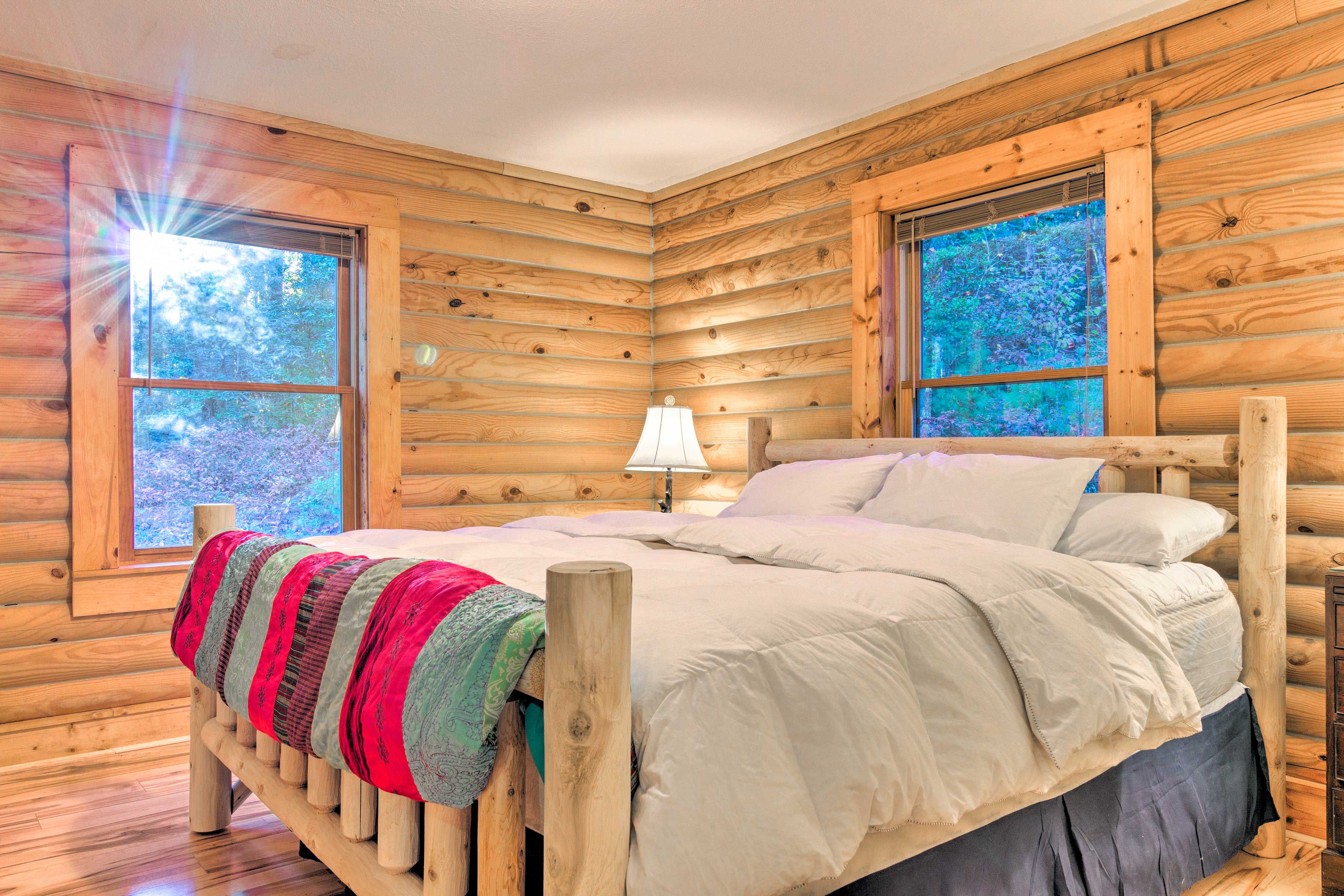 Bedroom 1 | King Bed