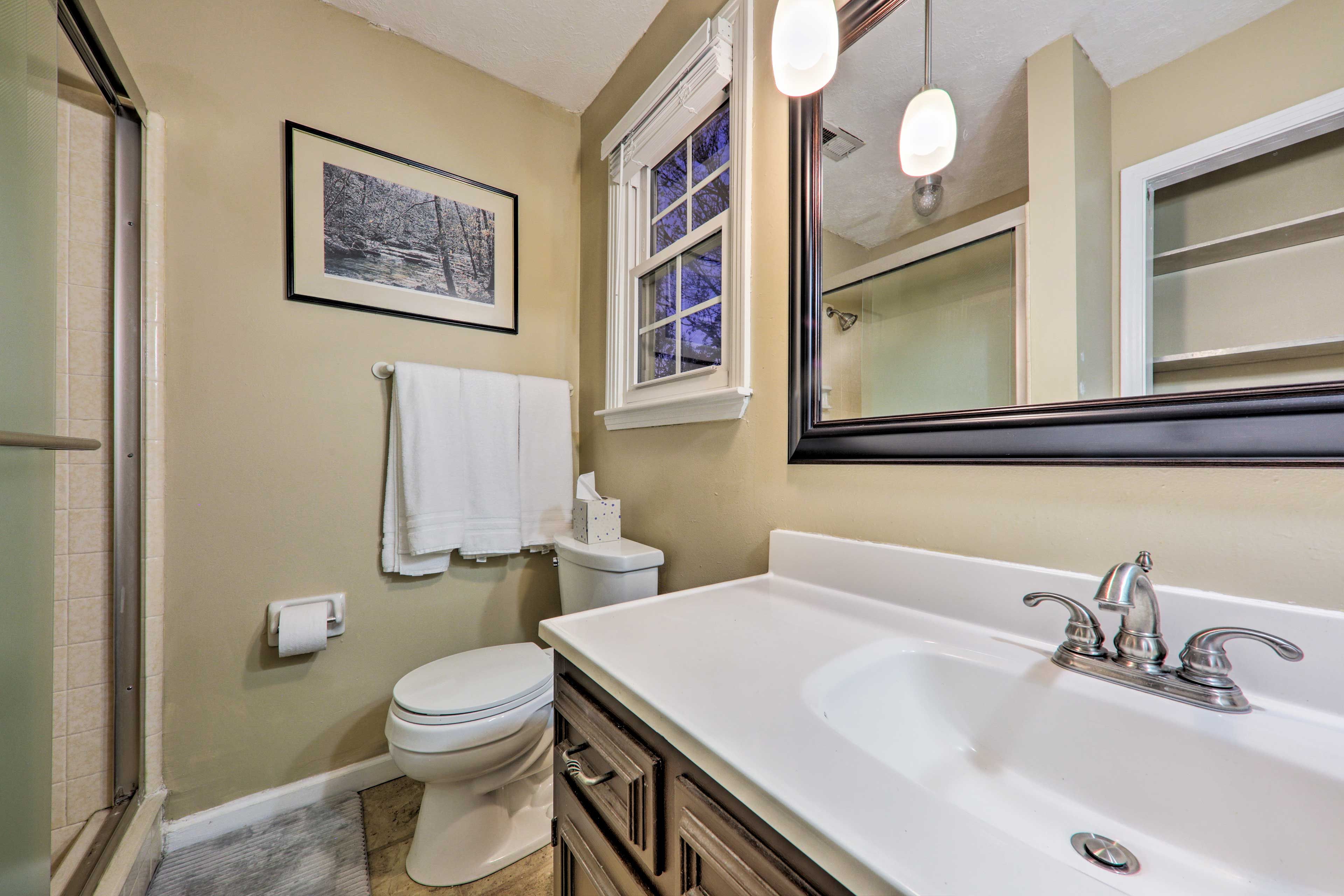 En-Suite Bathroom | Linens | Towels