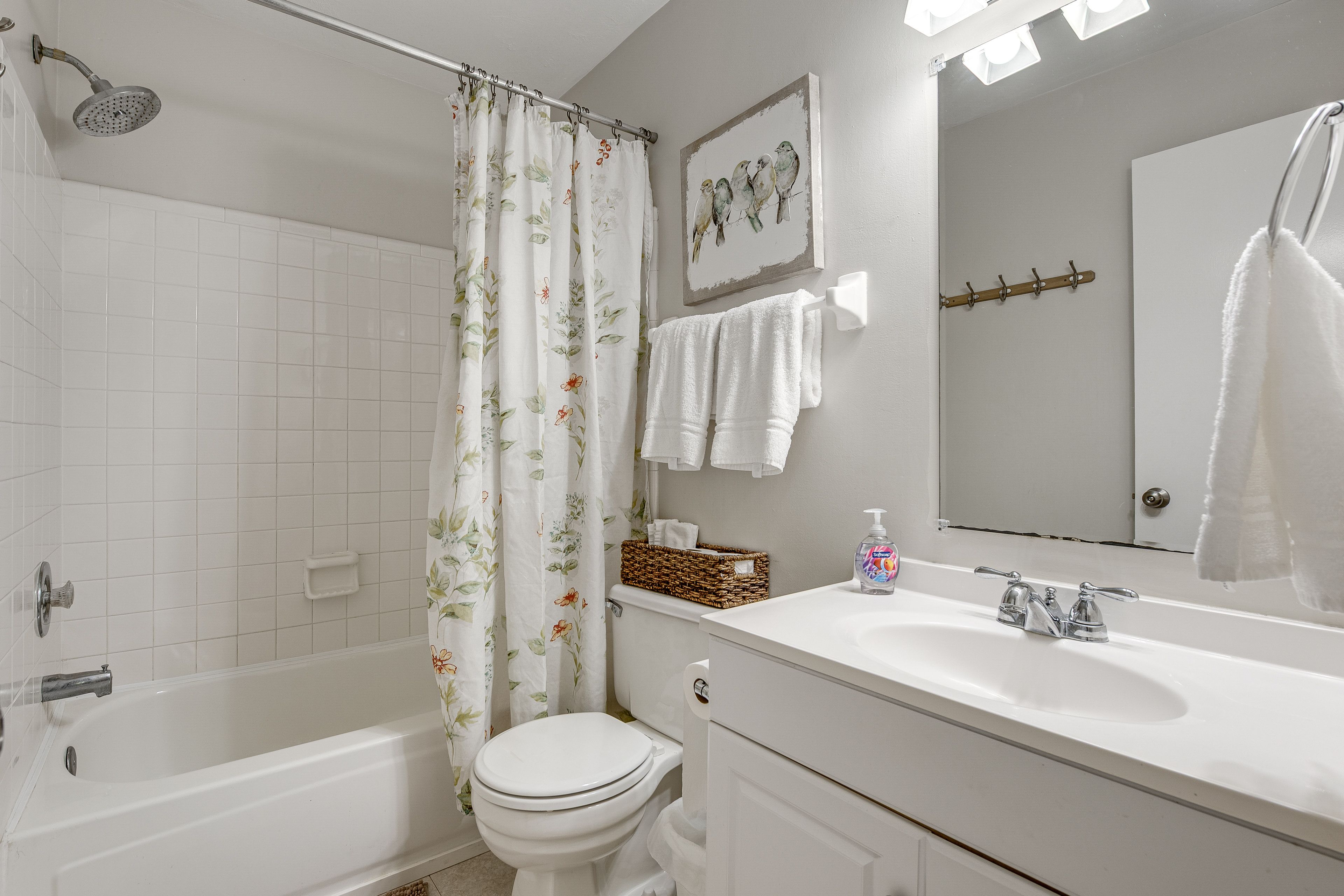 En-Suite Bathroom | Towels Provided