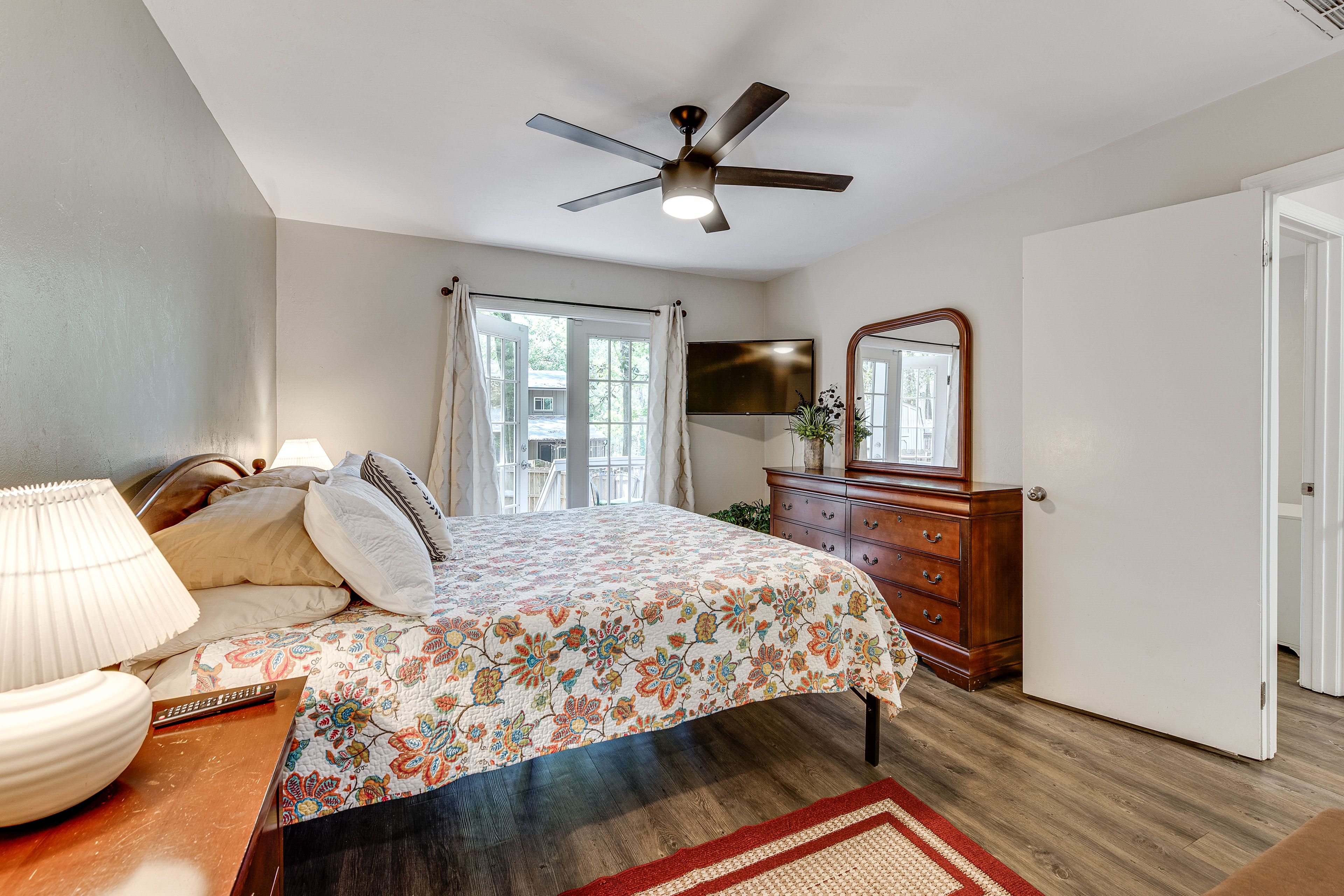 Bedroom 1 | King Bed | Access to Deck