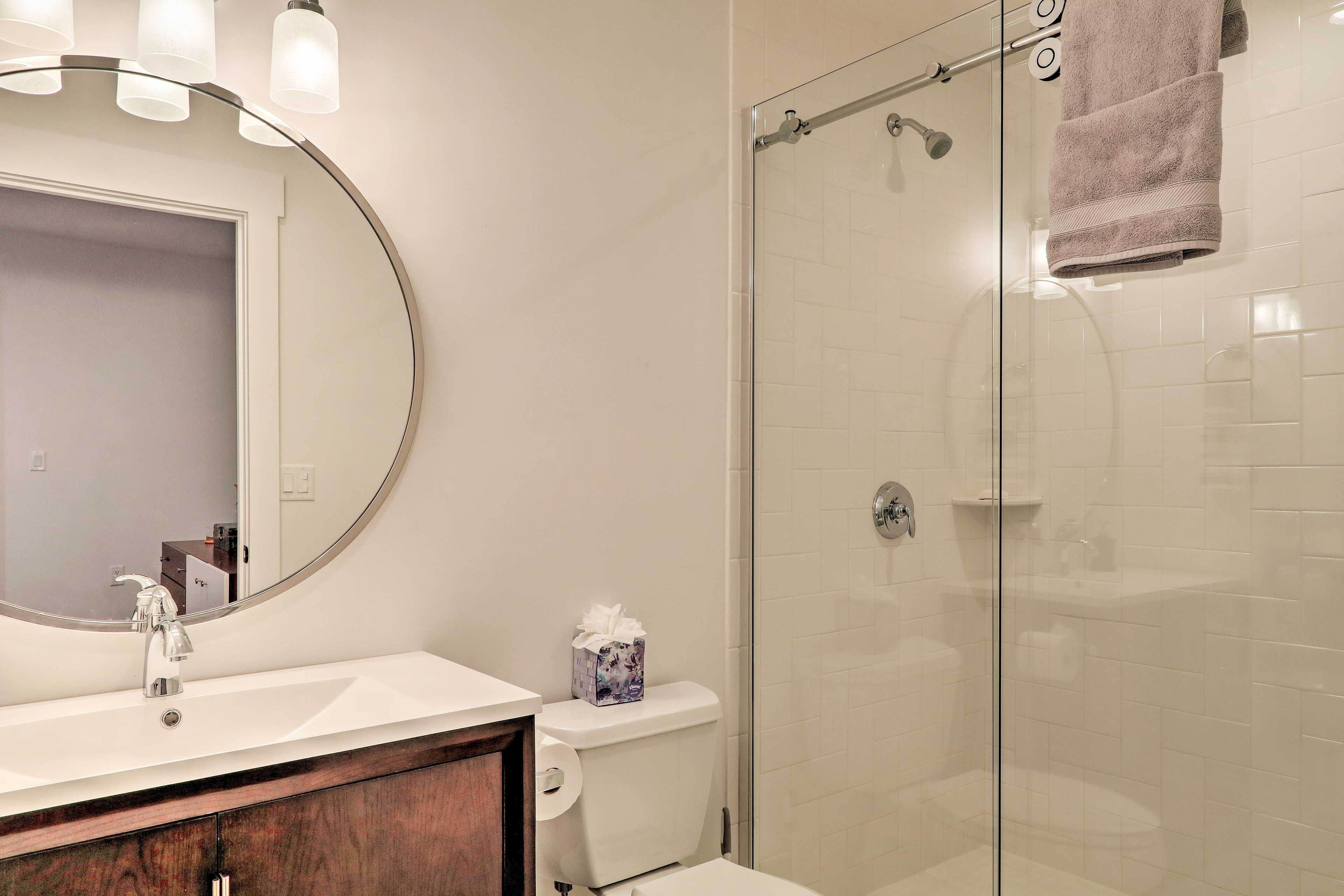 Full Bathroom