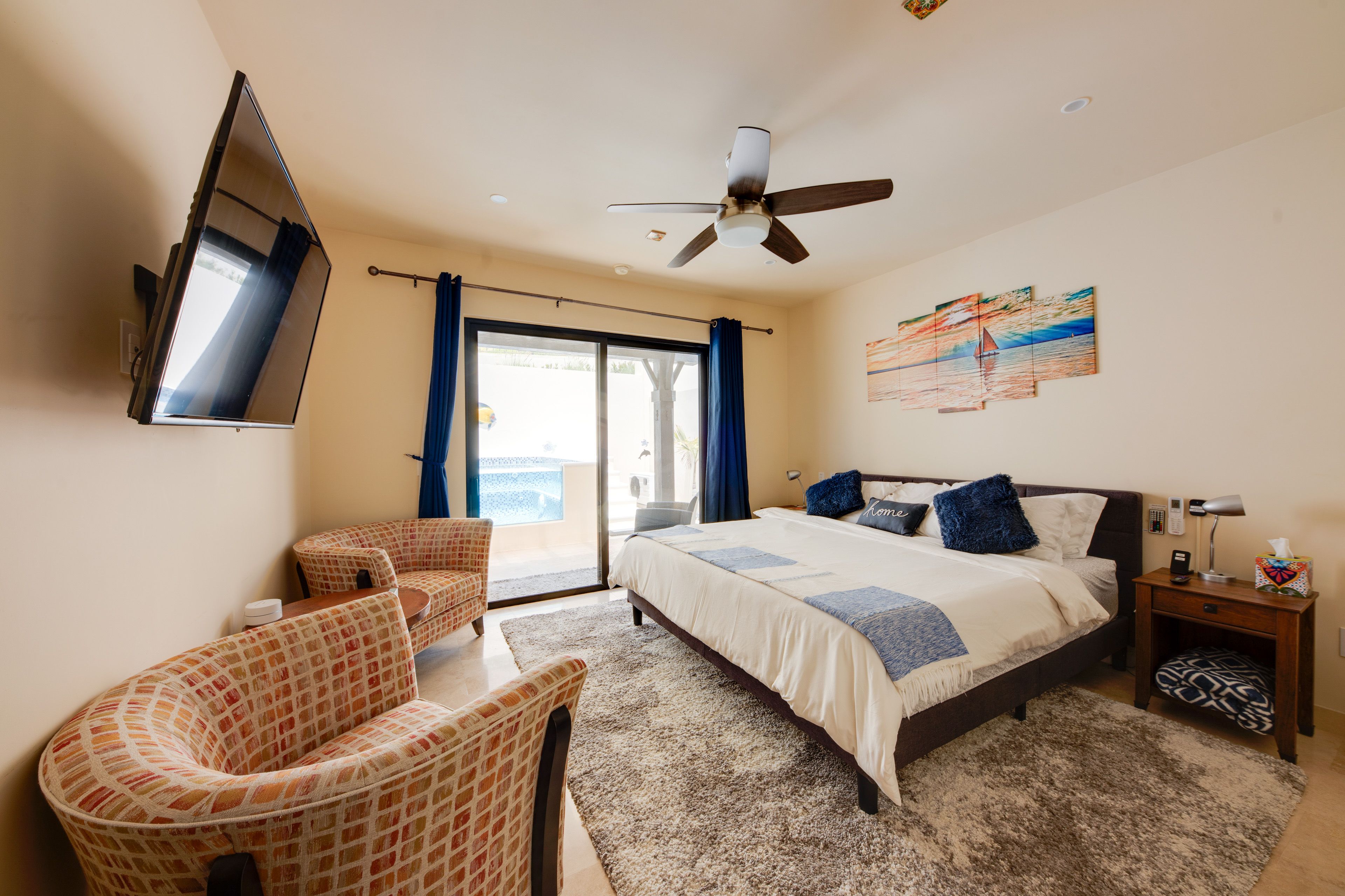 Bedroom 1 | King Bed | Linens Provided