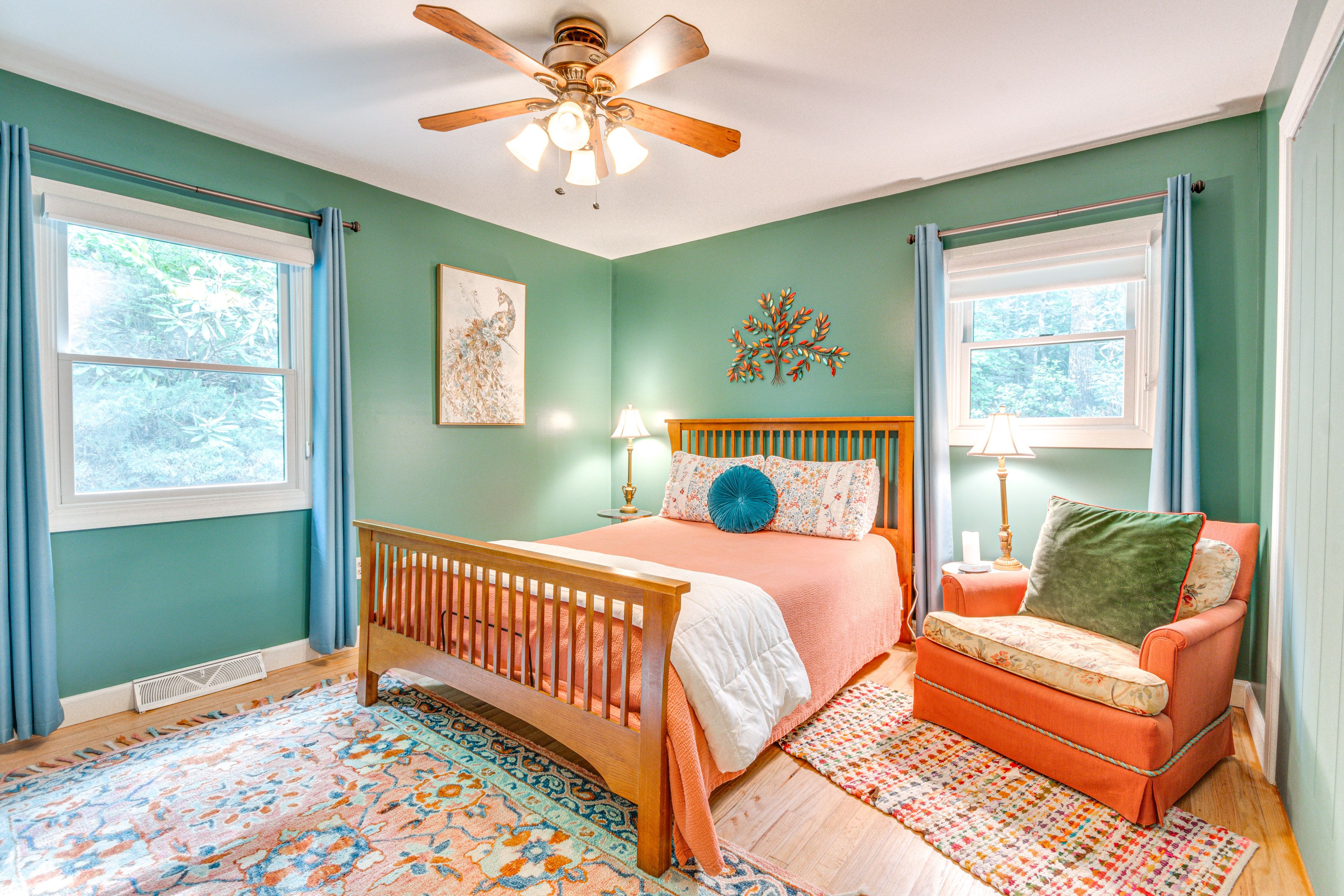 Bedroom 2 | Queen Bed | Linens Provided