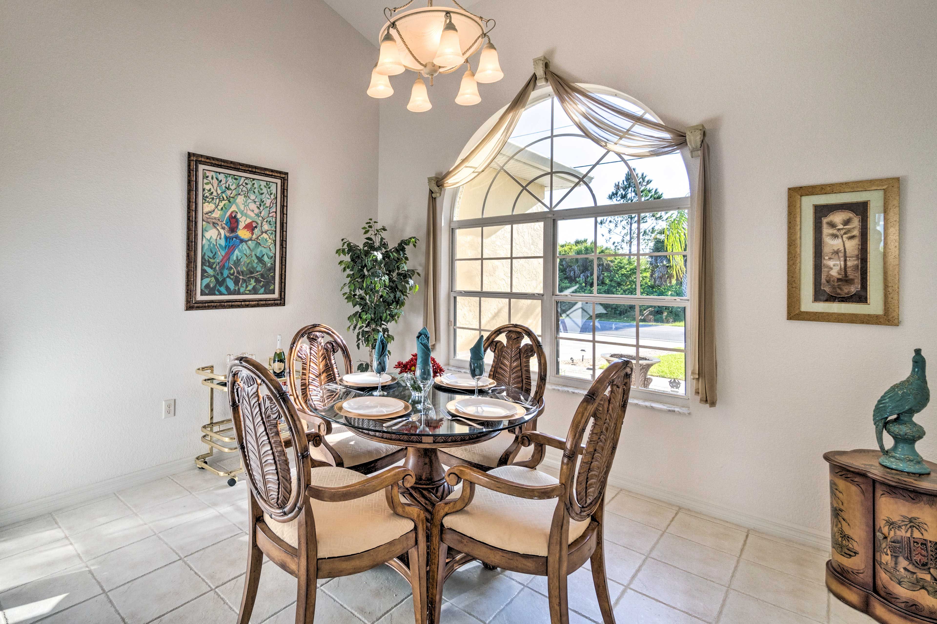 Dining Space | Dishware/Flatware