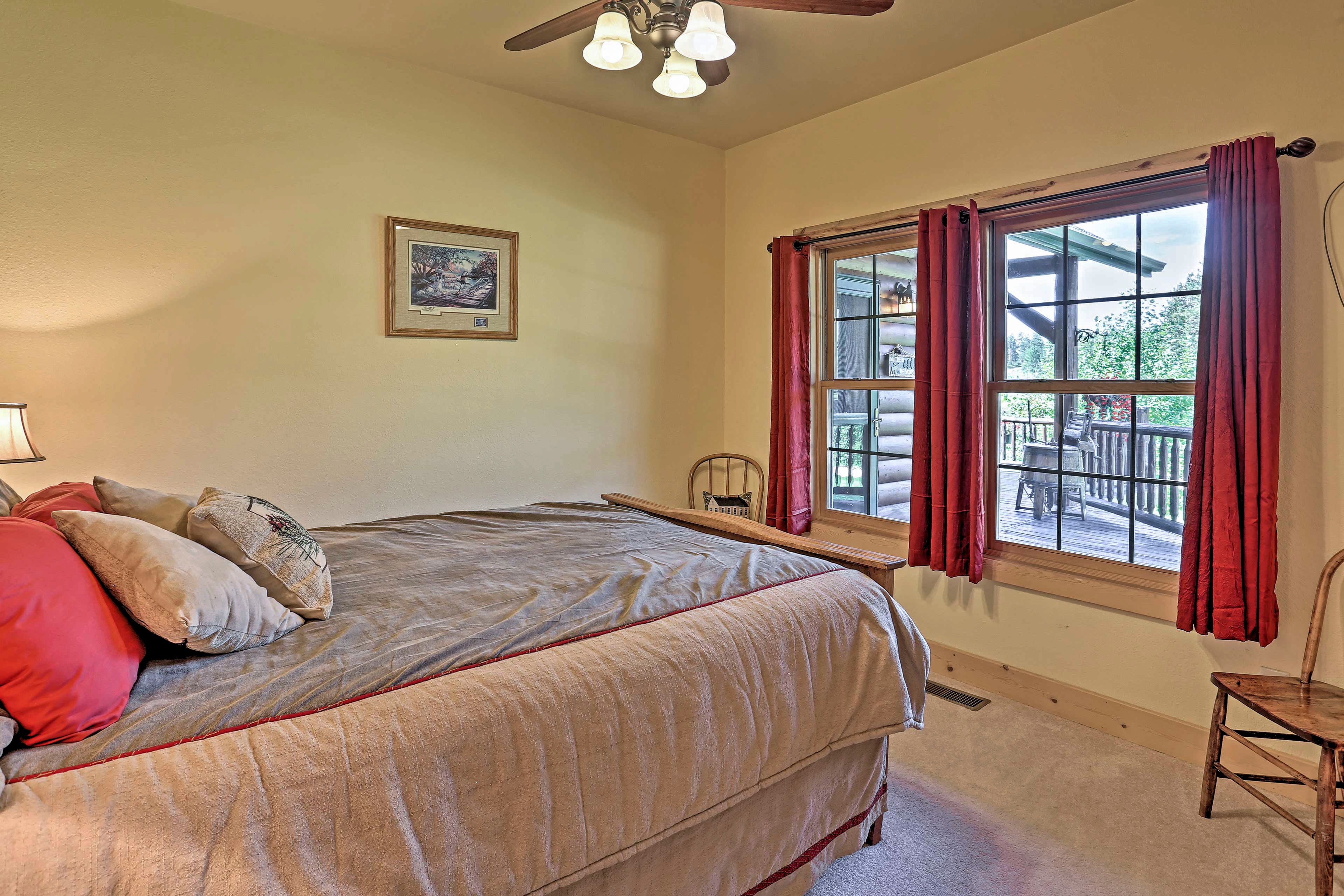 Bedroom 3 | Queen Bed | Main Level