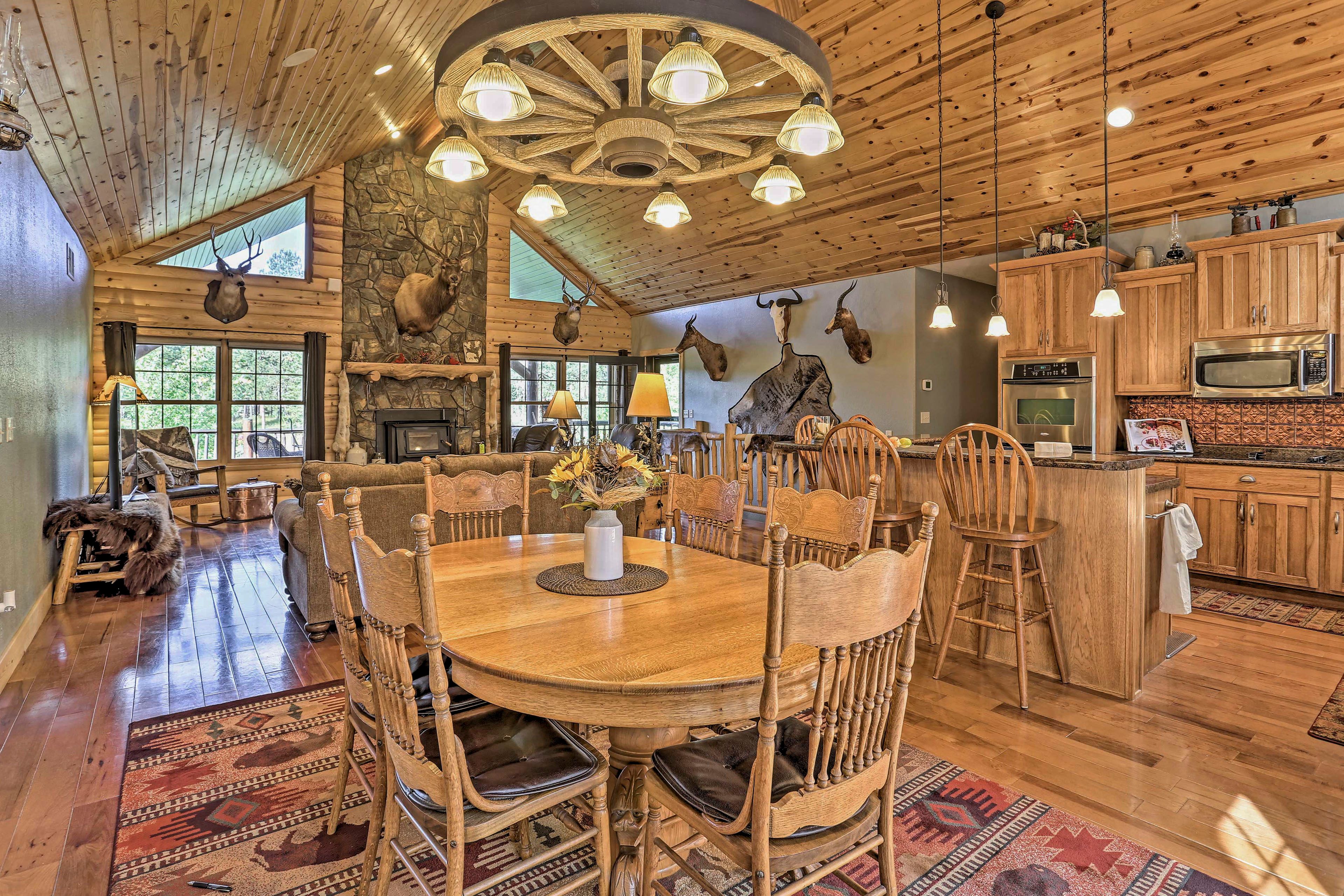 Dining Space | Dishware/Flatware