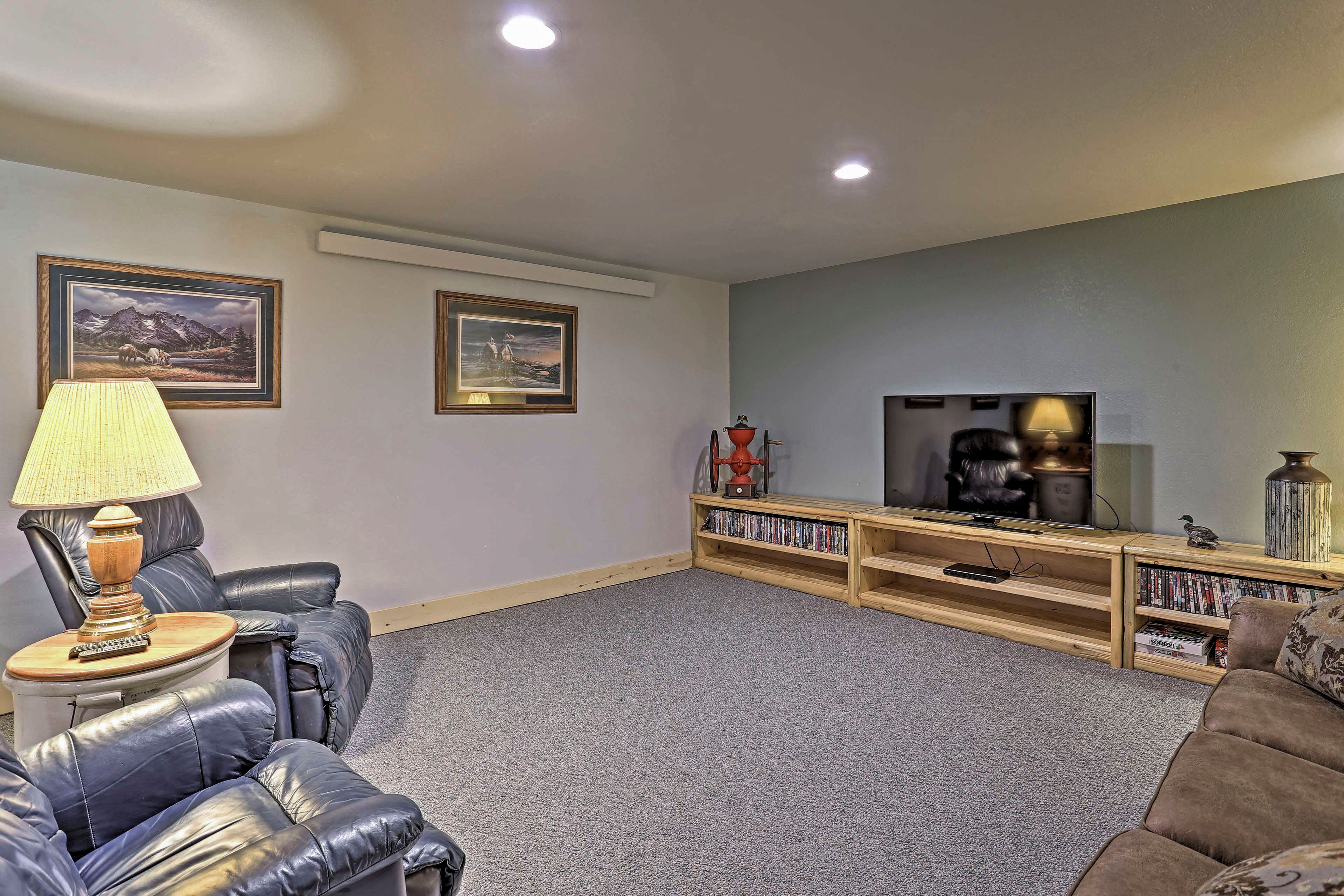 Second Living Area | Sleeper Sofa