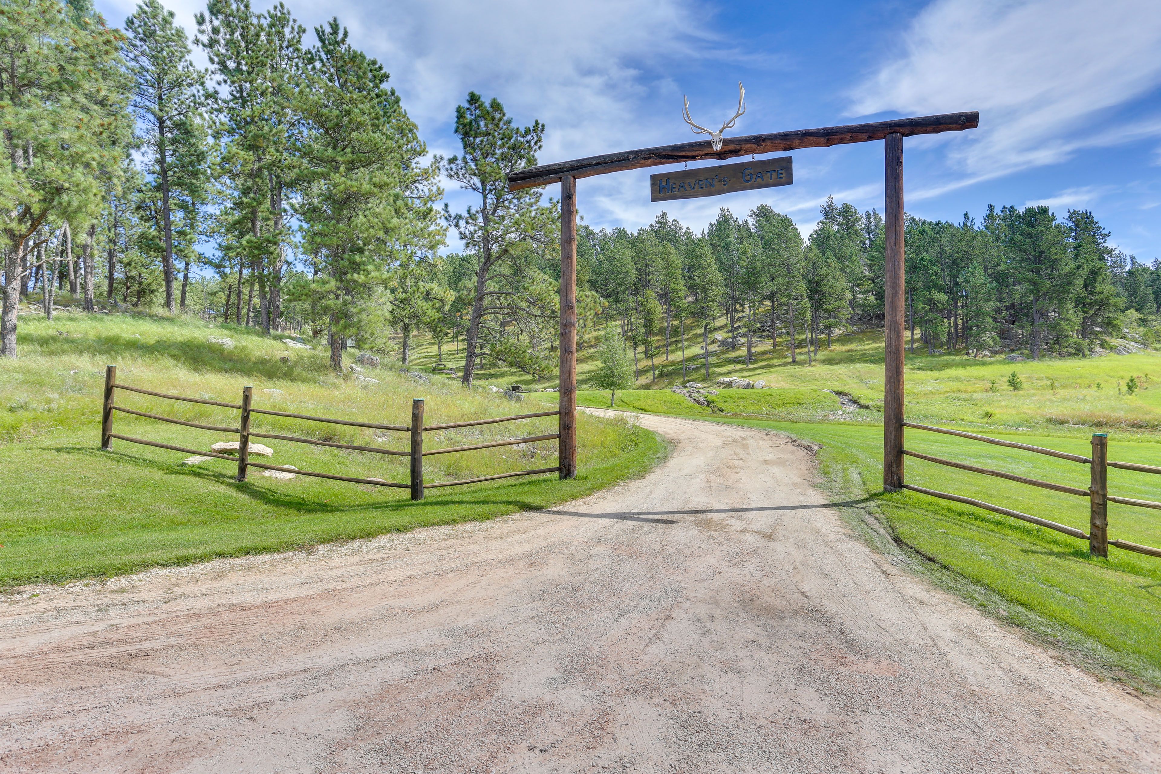 'Heaven's Gate' Entrance
