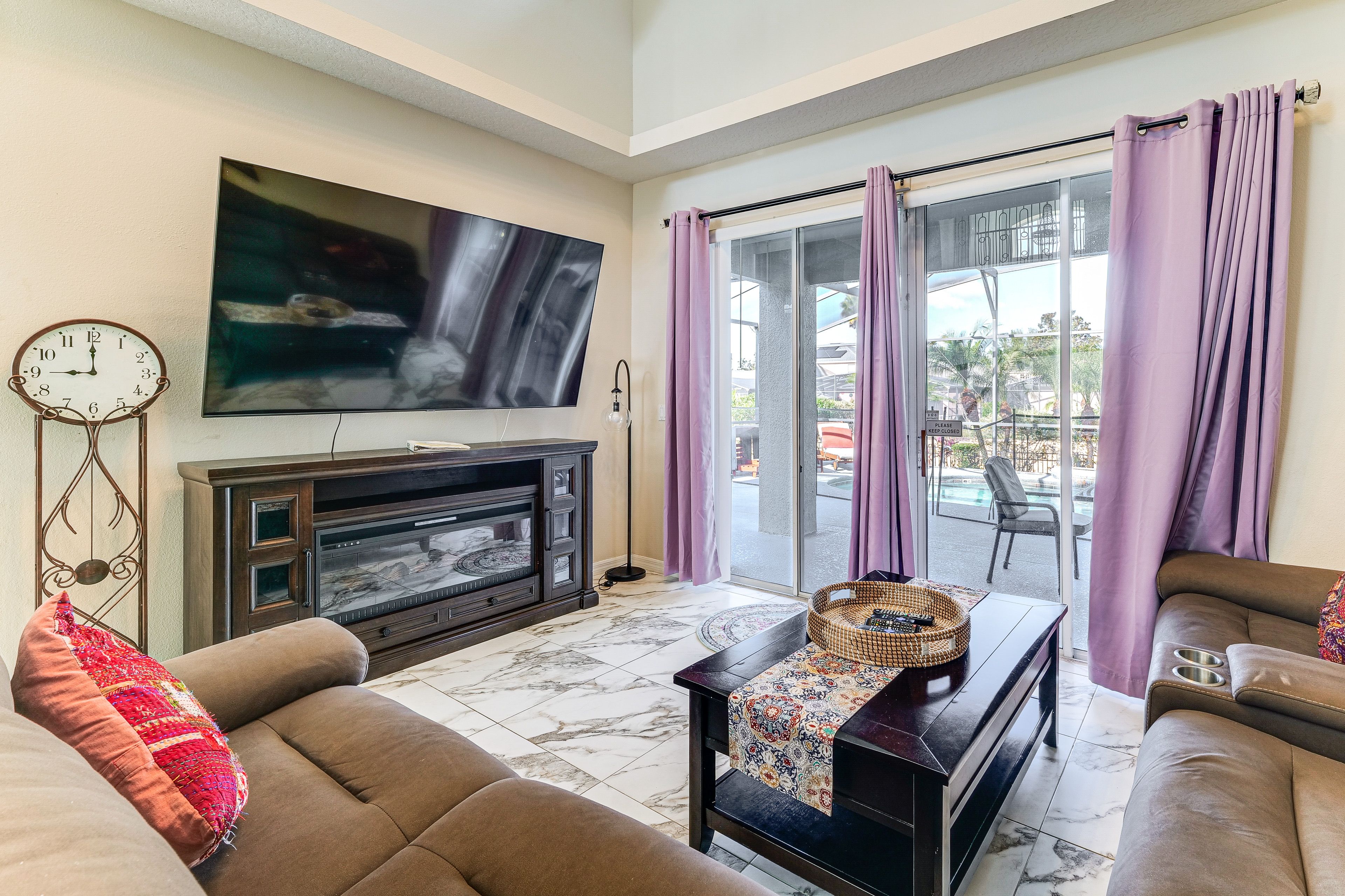 Haines City Vacation Rental | 5BR | 4.5BA | 2,800 Sq Ft | Stairs to Access