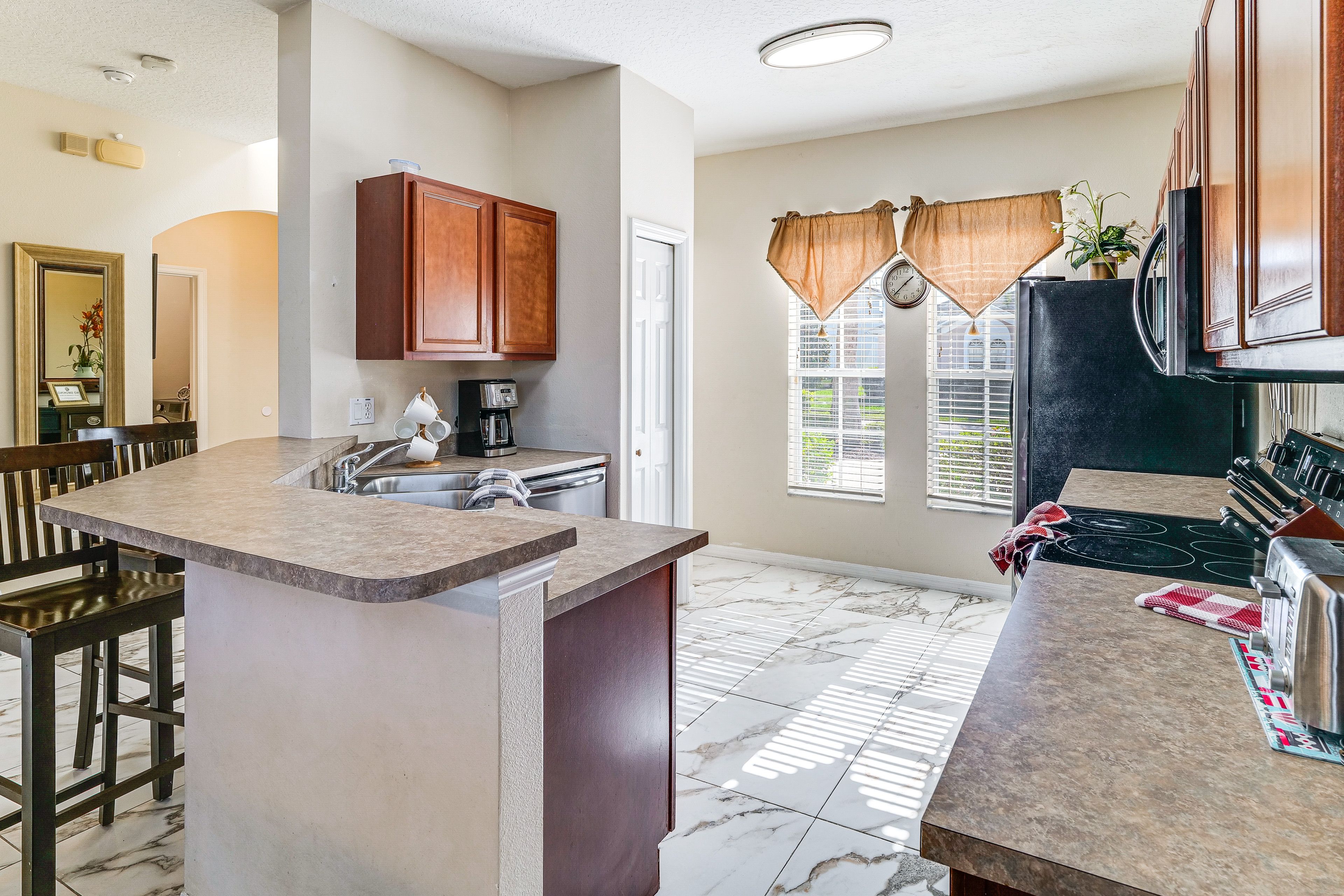 Fully Equipped Kitchen | 1st Floor