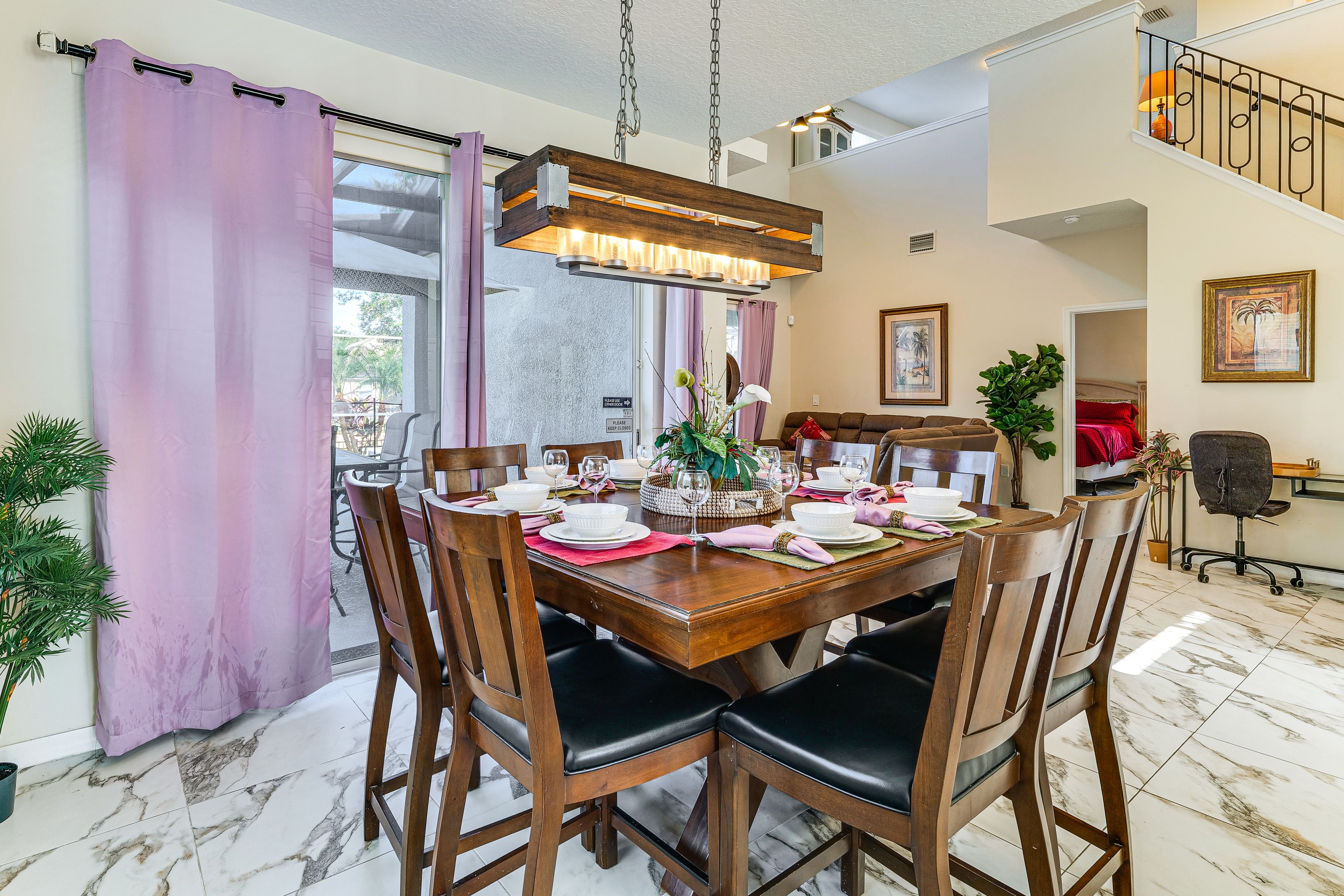 Dining Area | 1st Floor