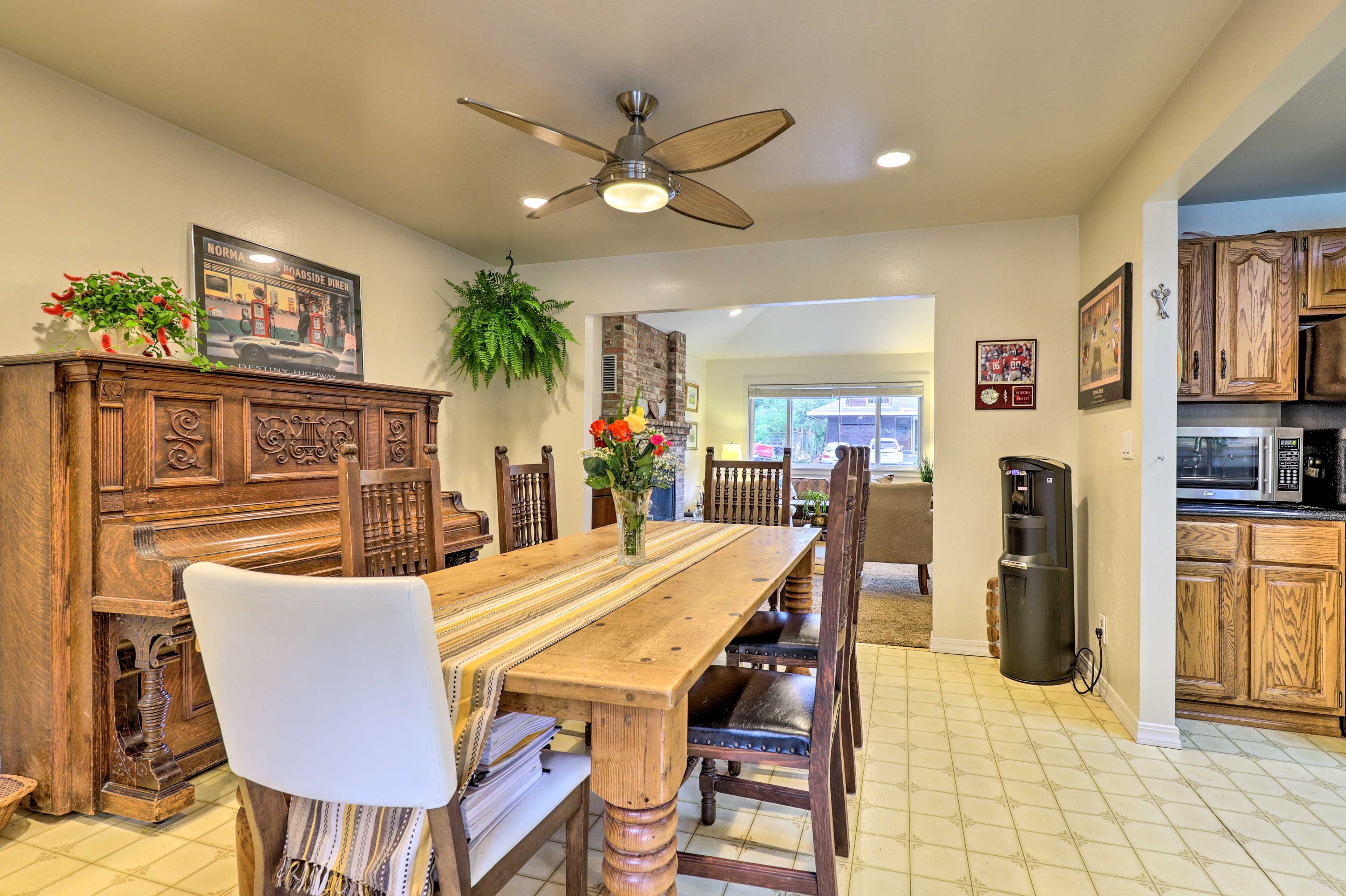 Dining  Area