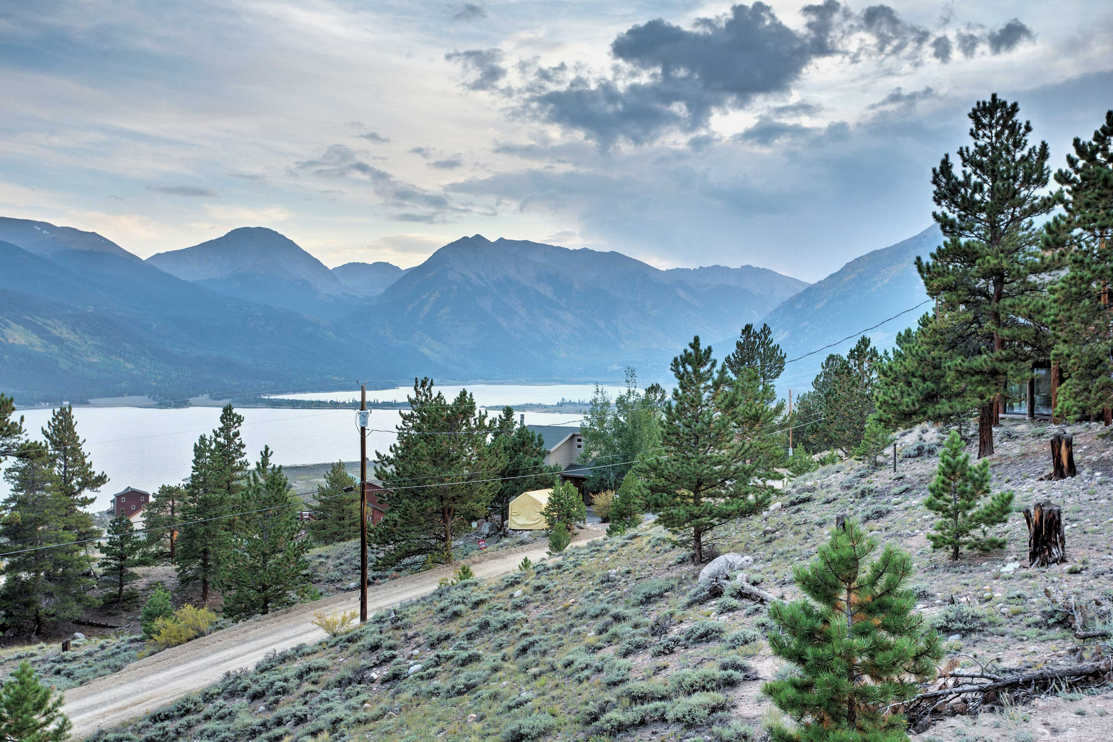 Cabin Exterior | Views
