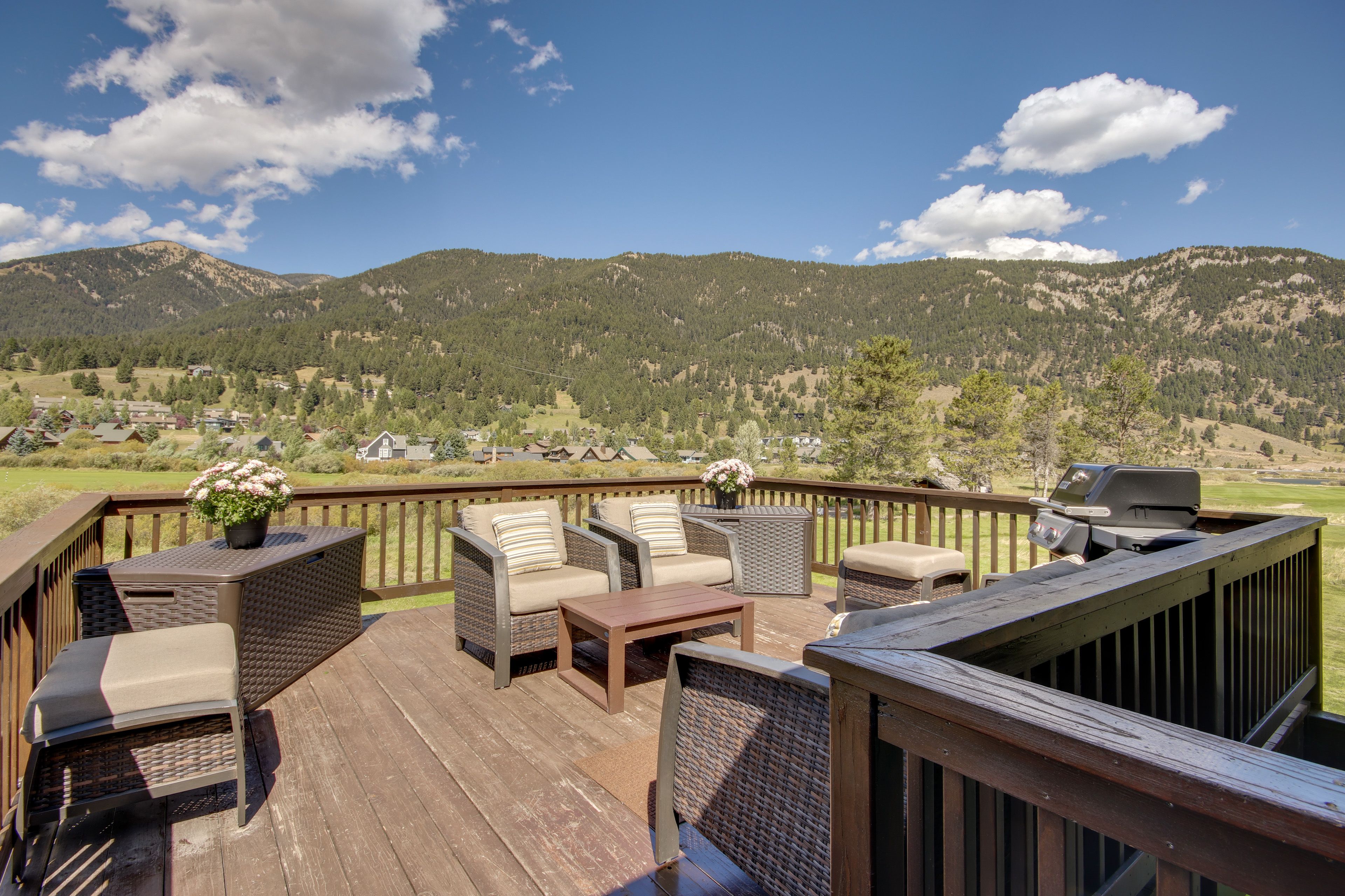 Private Deck | Mountain Views