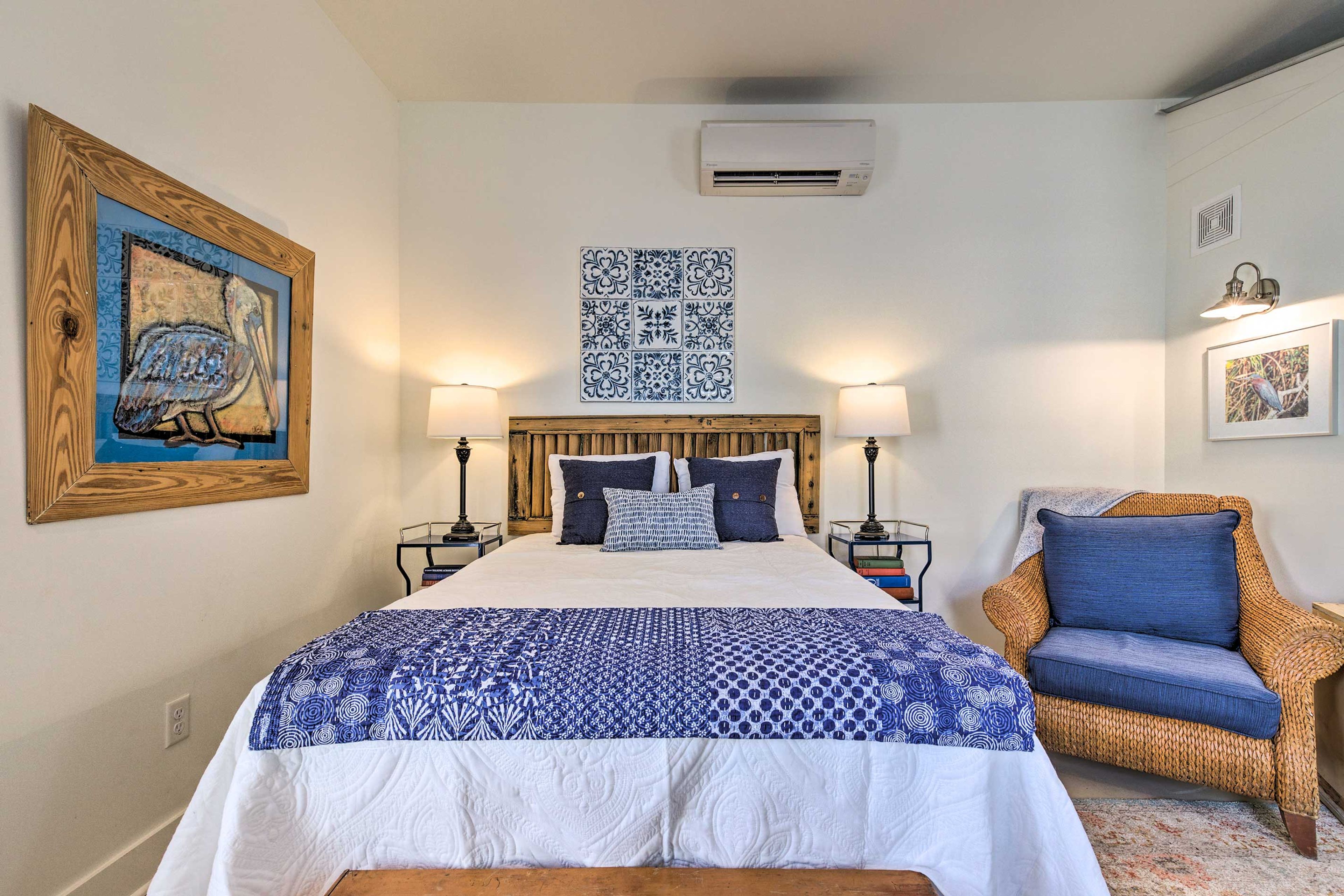 Studio | Linens Provided