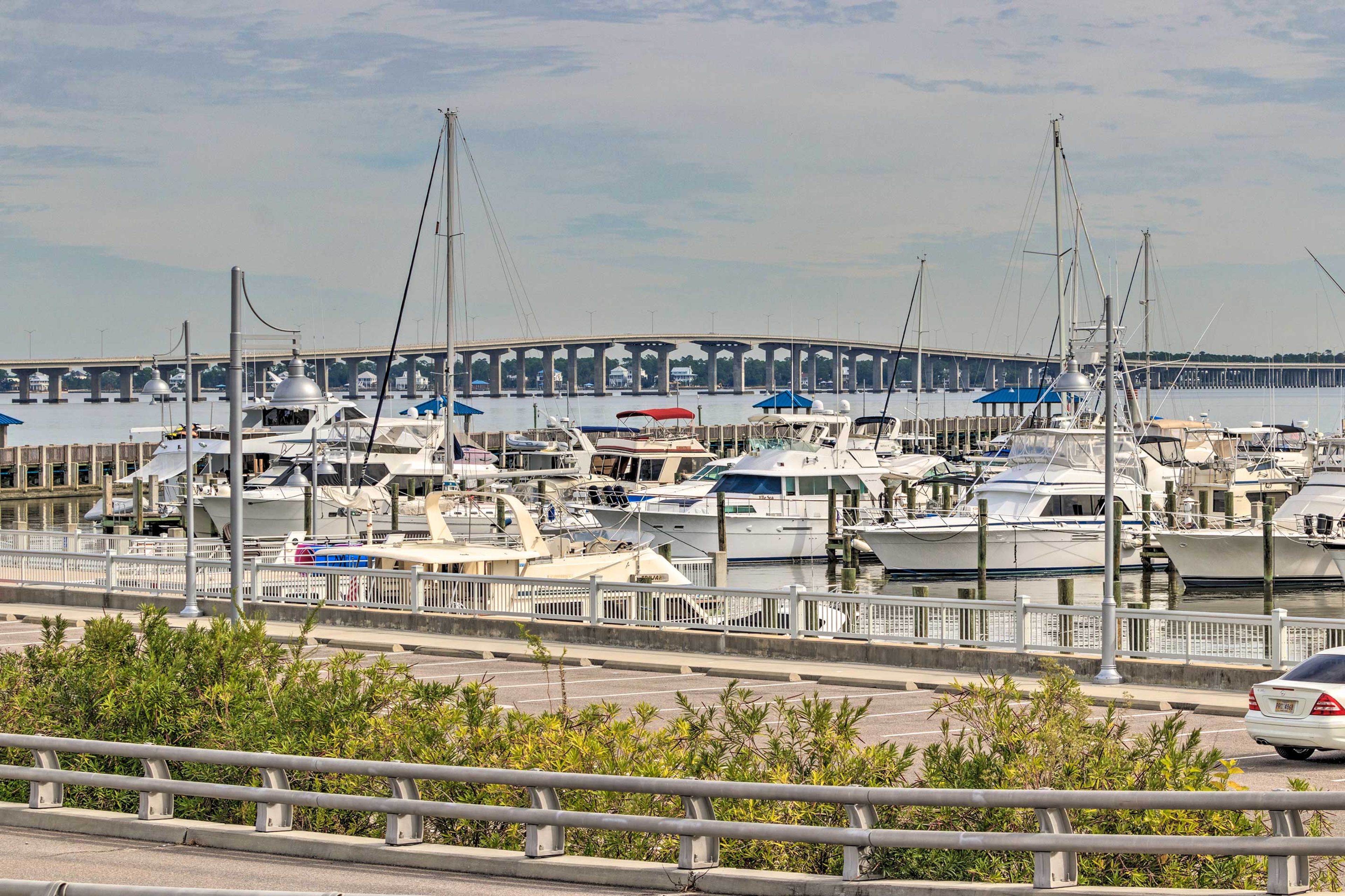 Surrounding Area | Walk to Bay