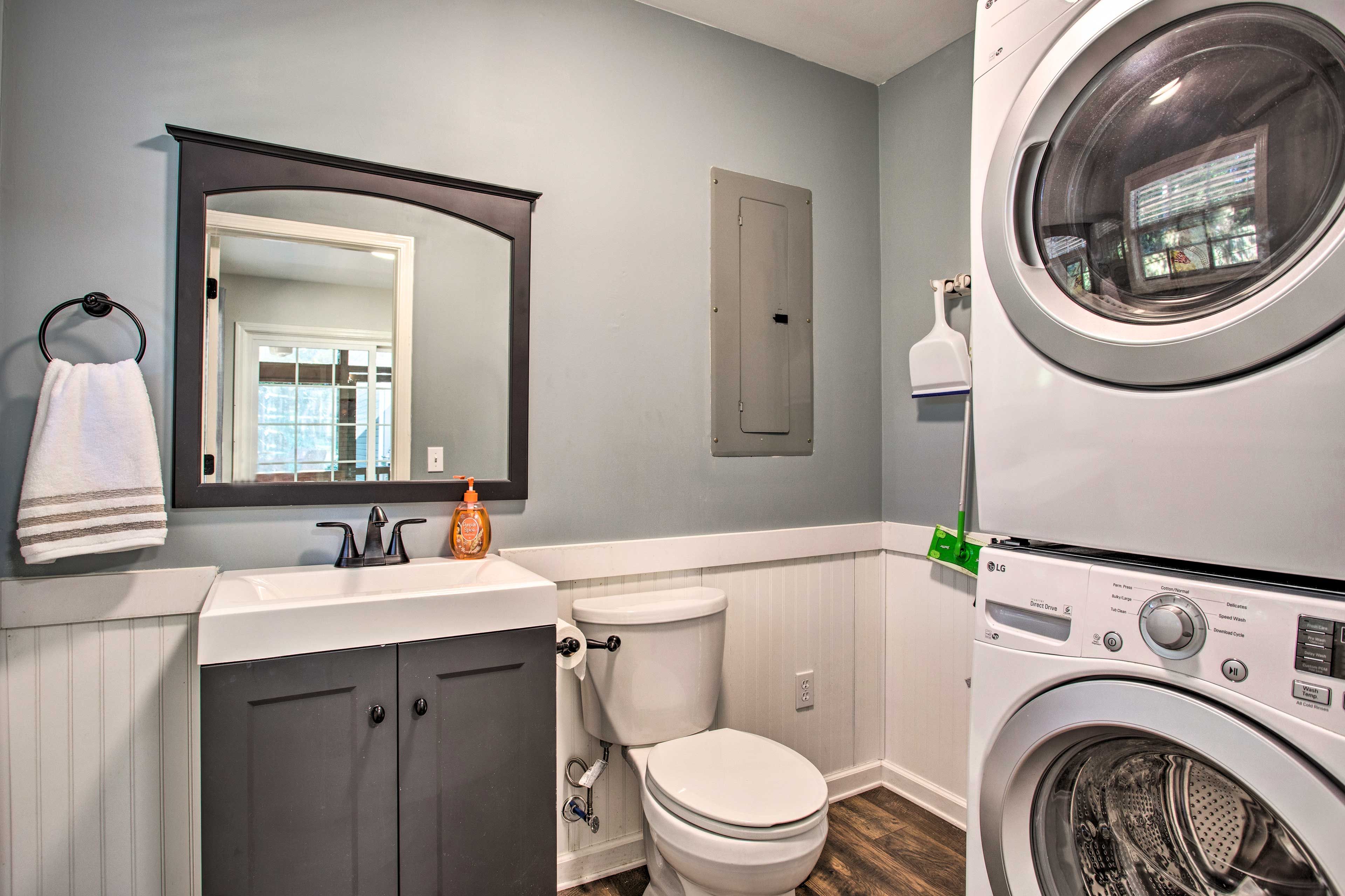 Half Bathroom | Washer & Dryer