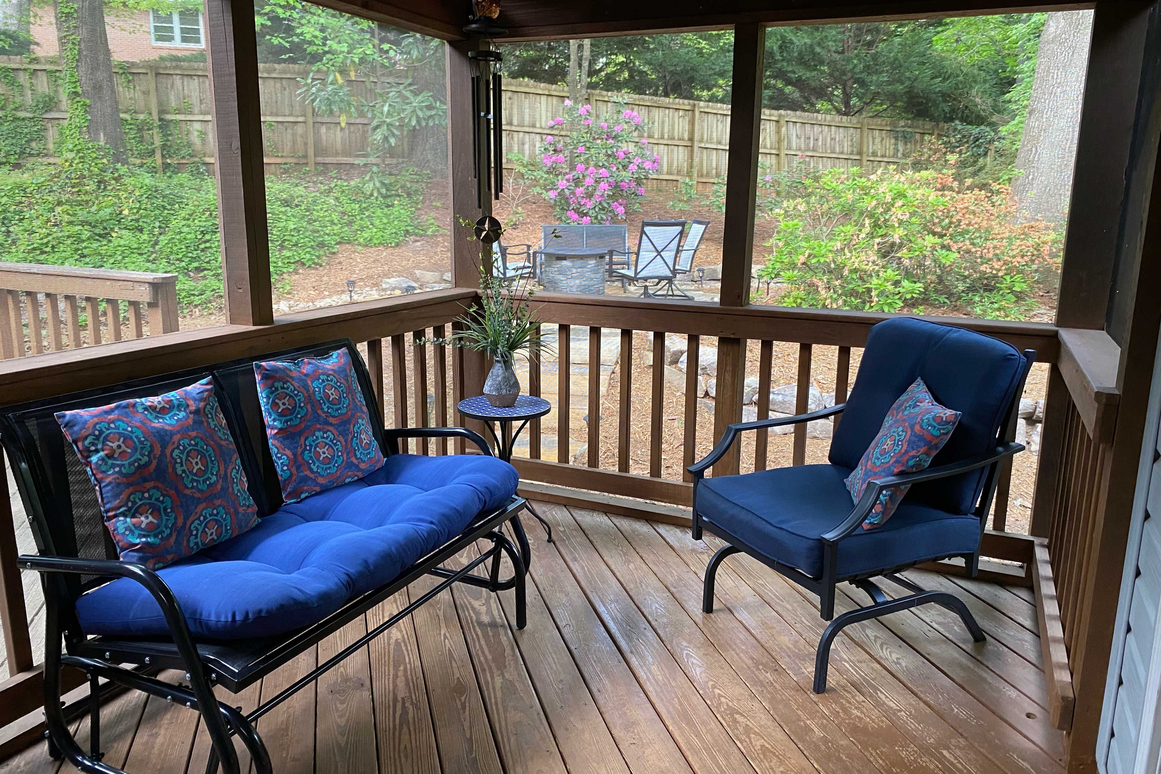 Screened-In Porch