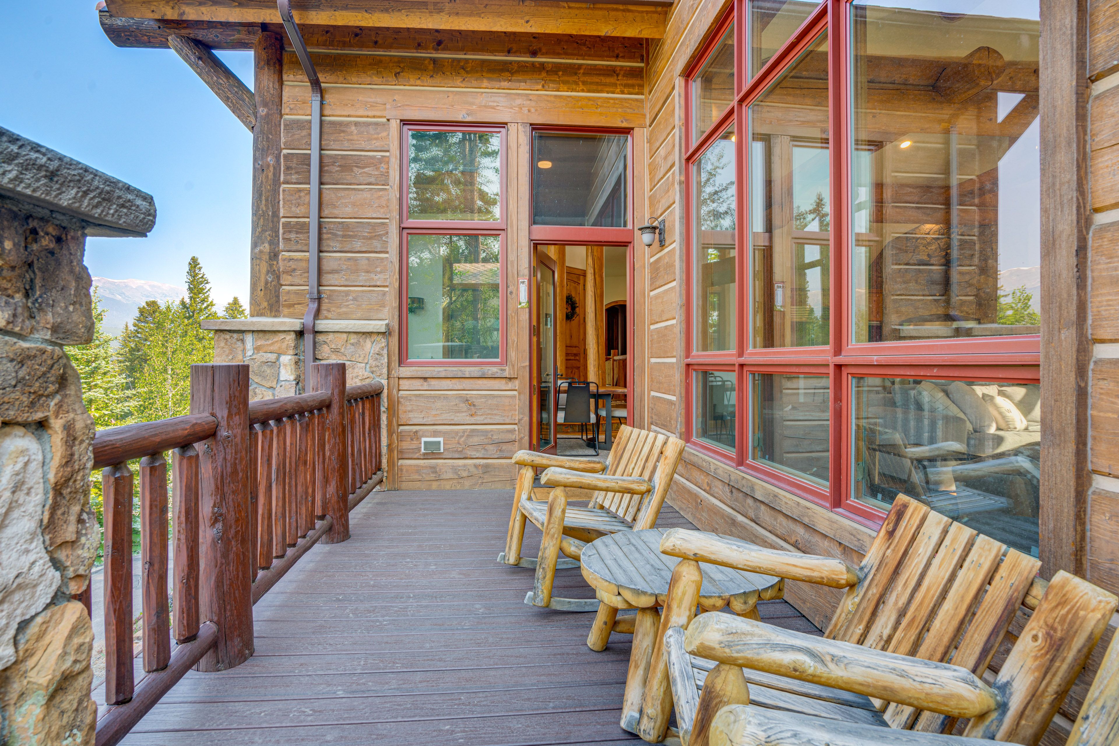 Deck | Gas Grill