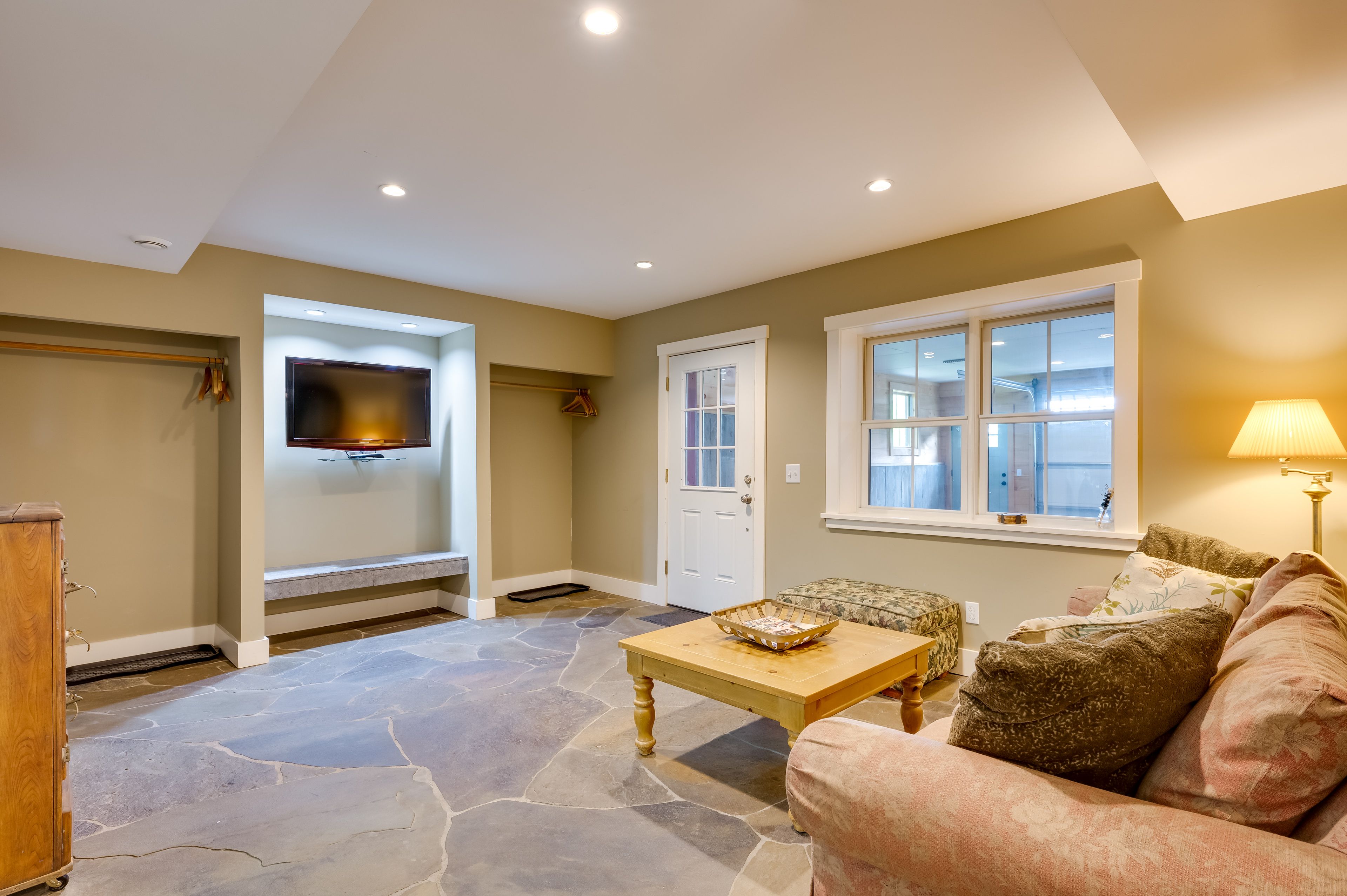 Lounge Area