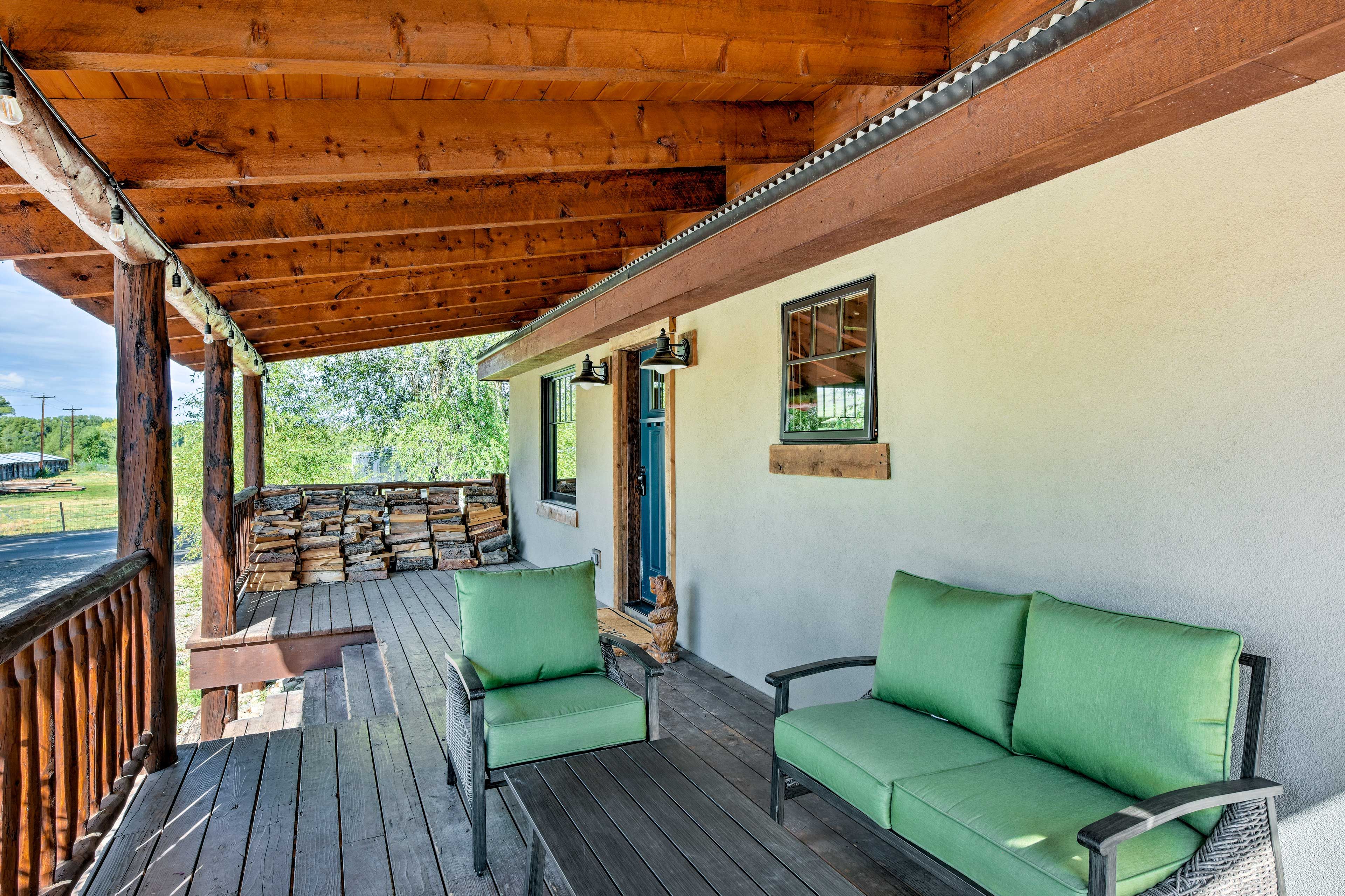 Private Covered Deck | Patio Furniture | Gas Grill