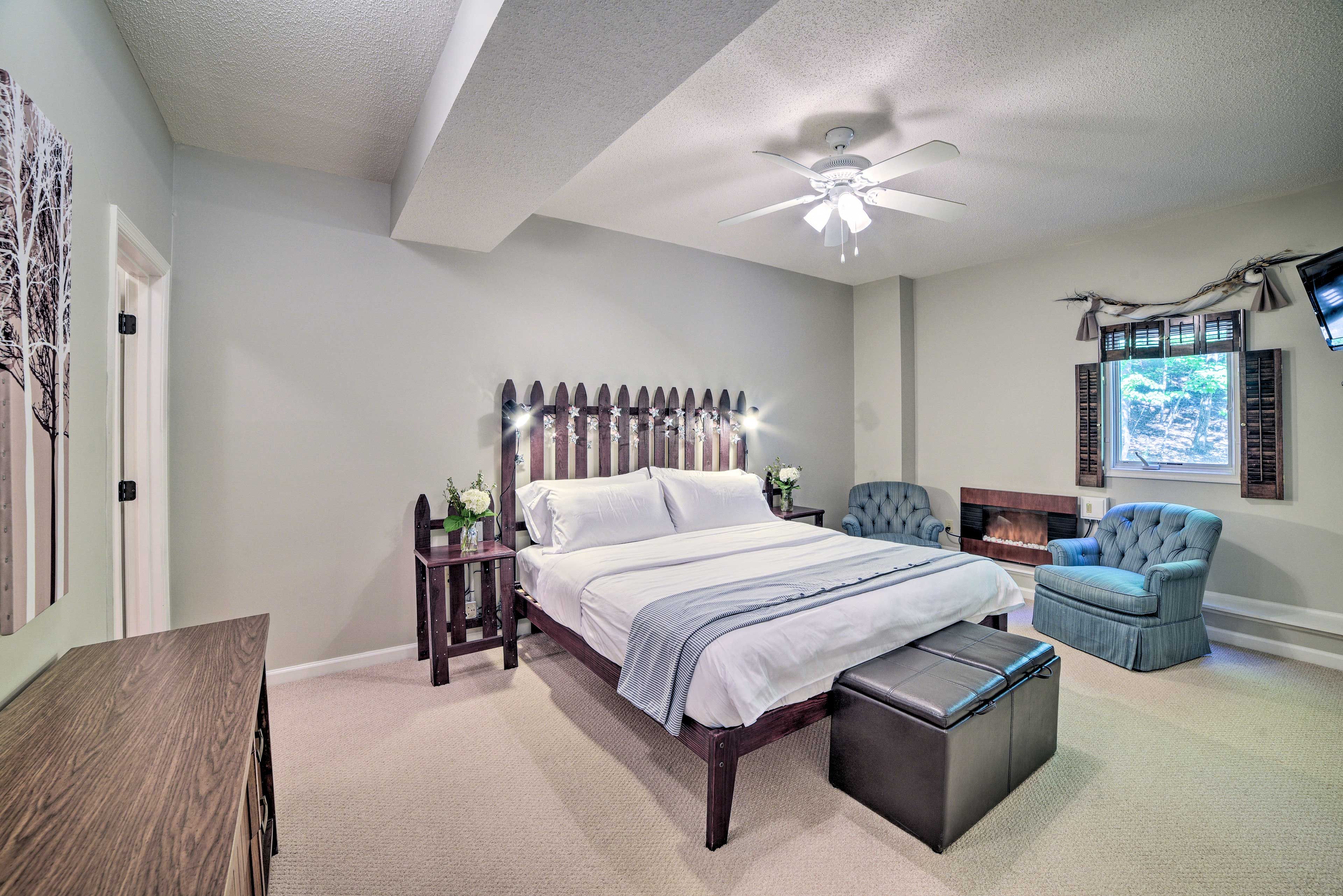 Bedroom 2 | King Bed | Electric Fireplace | 1st Floor | Linens Provided