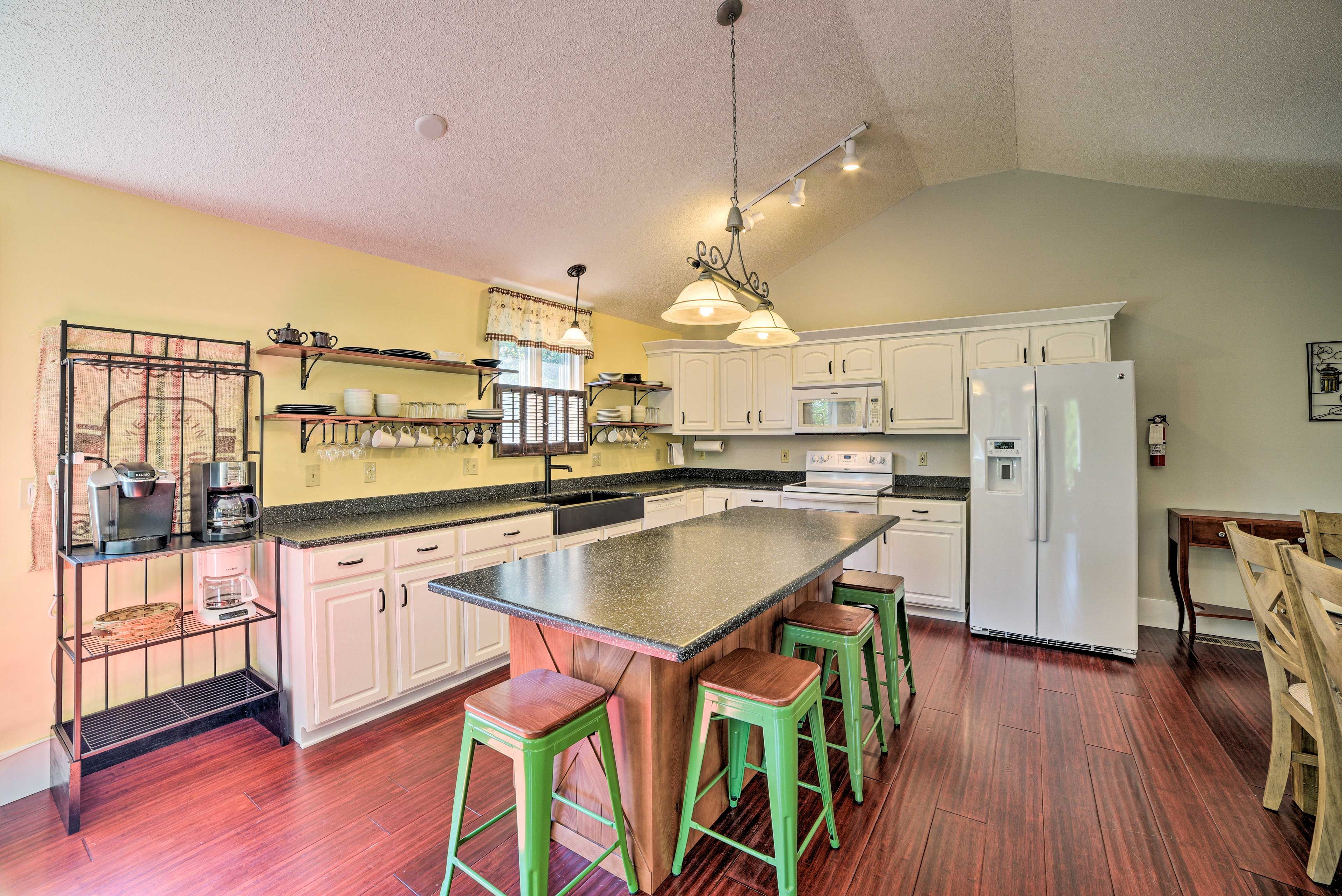 Fully Equipped Kitchen | 2nd Floor