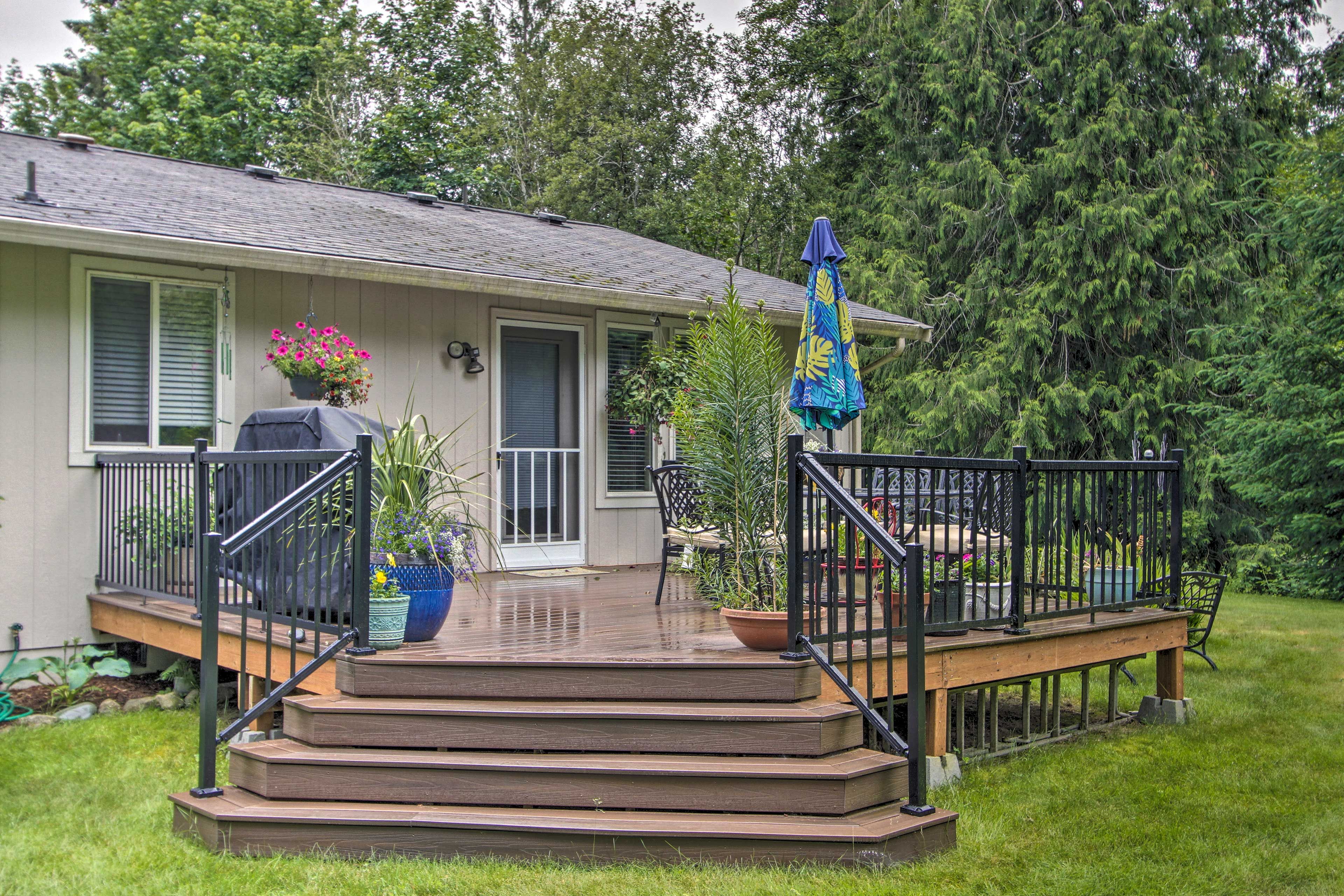 Gig Harbor Vacation Rental | 2BR | 2BA | 1,650 Sq Ft | Steps to Enter