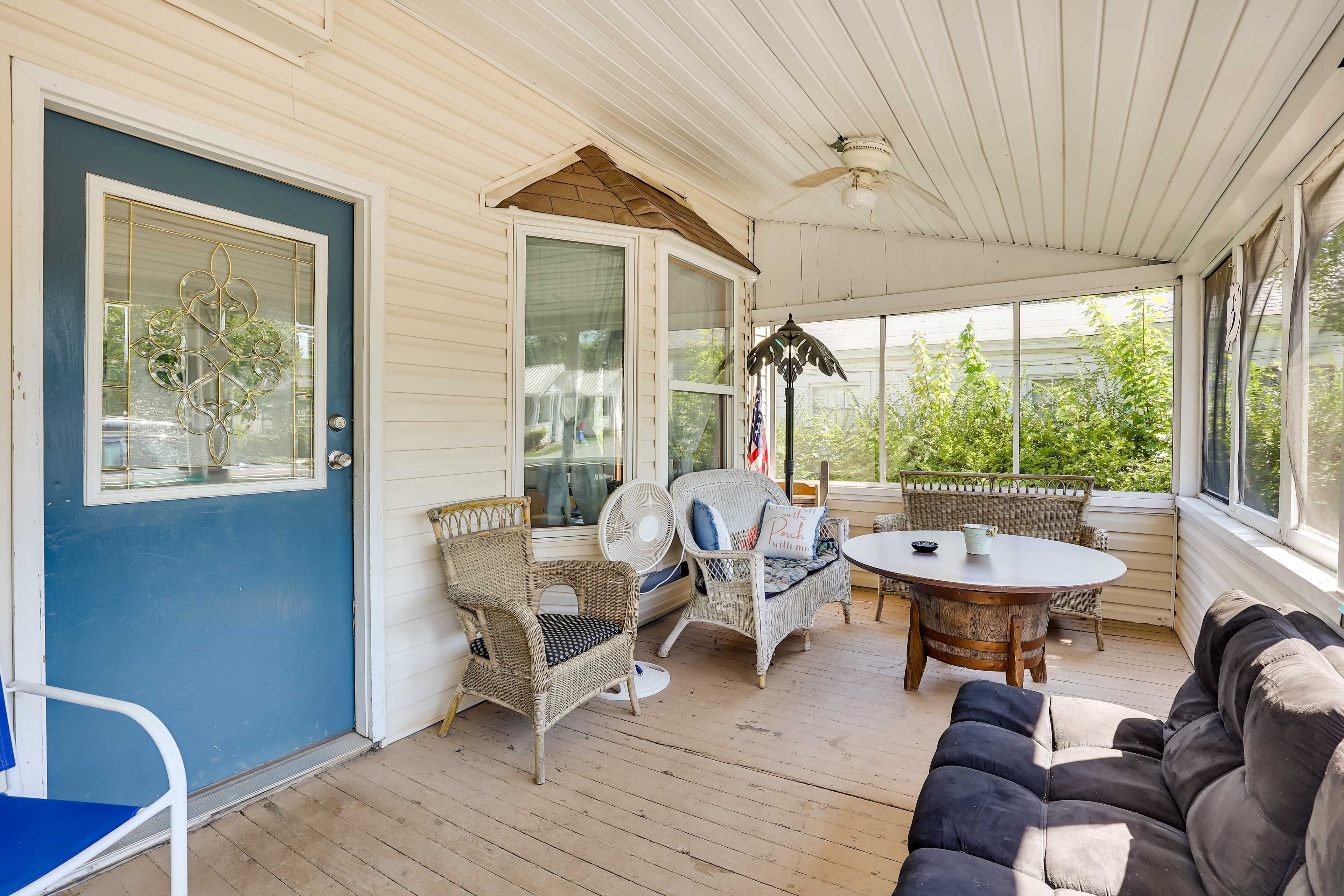 Screened Porch