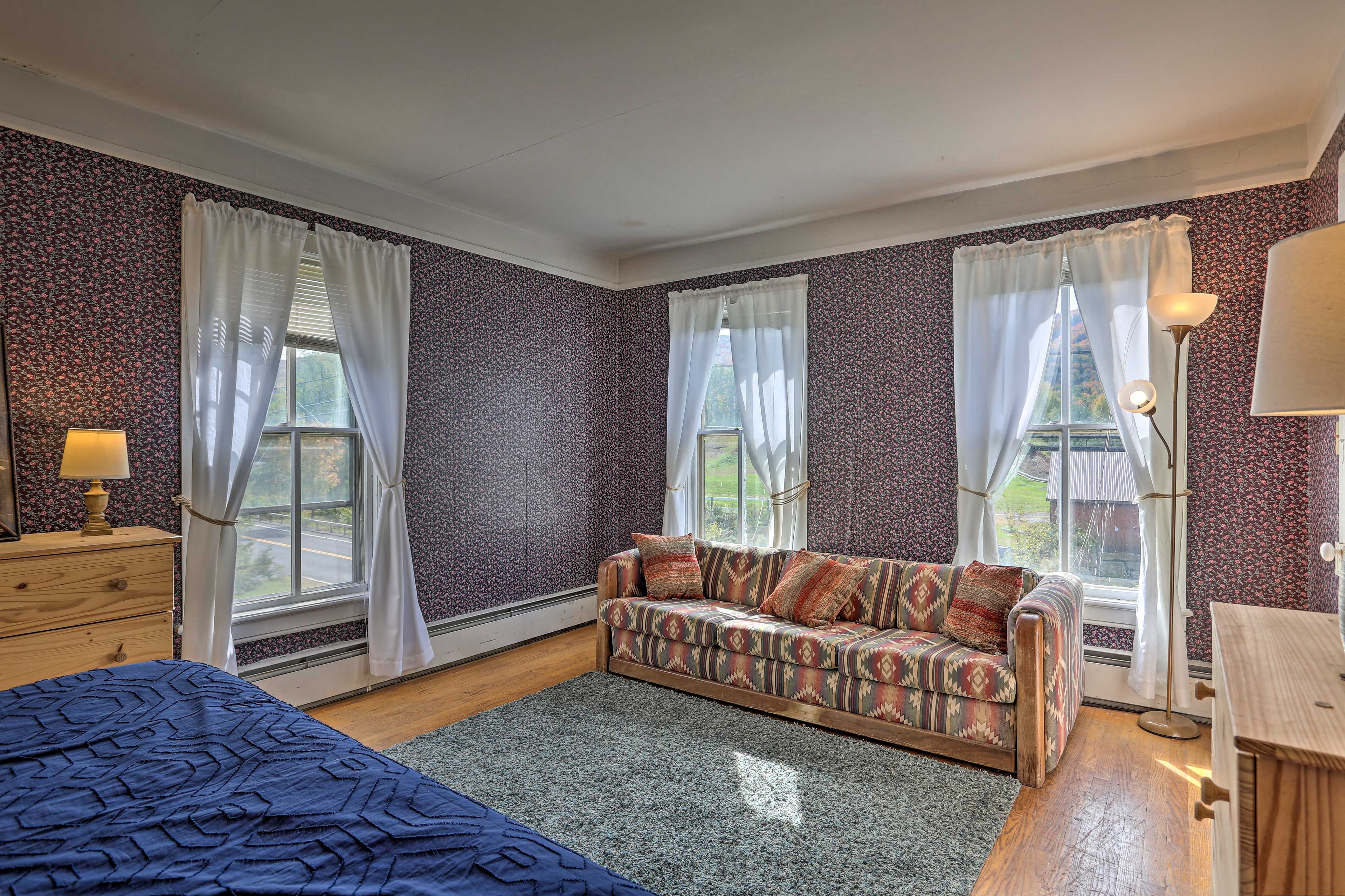 The couch pulls out to accommodate 2 guests!