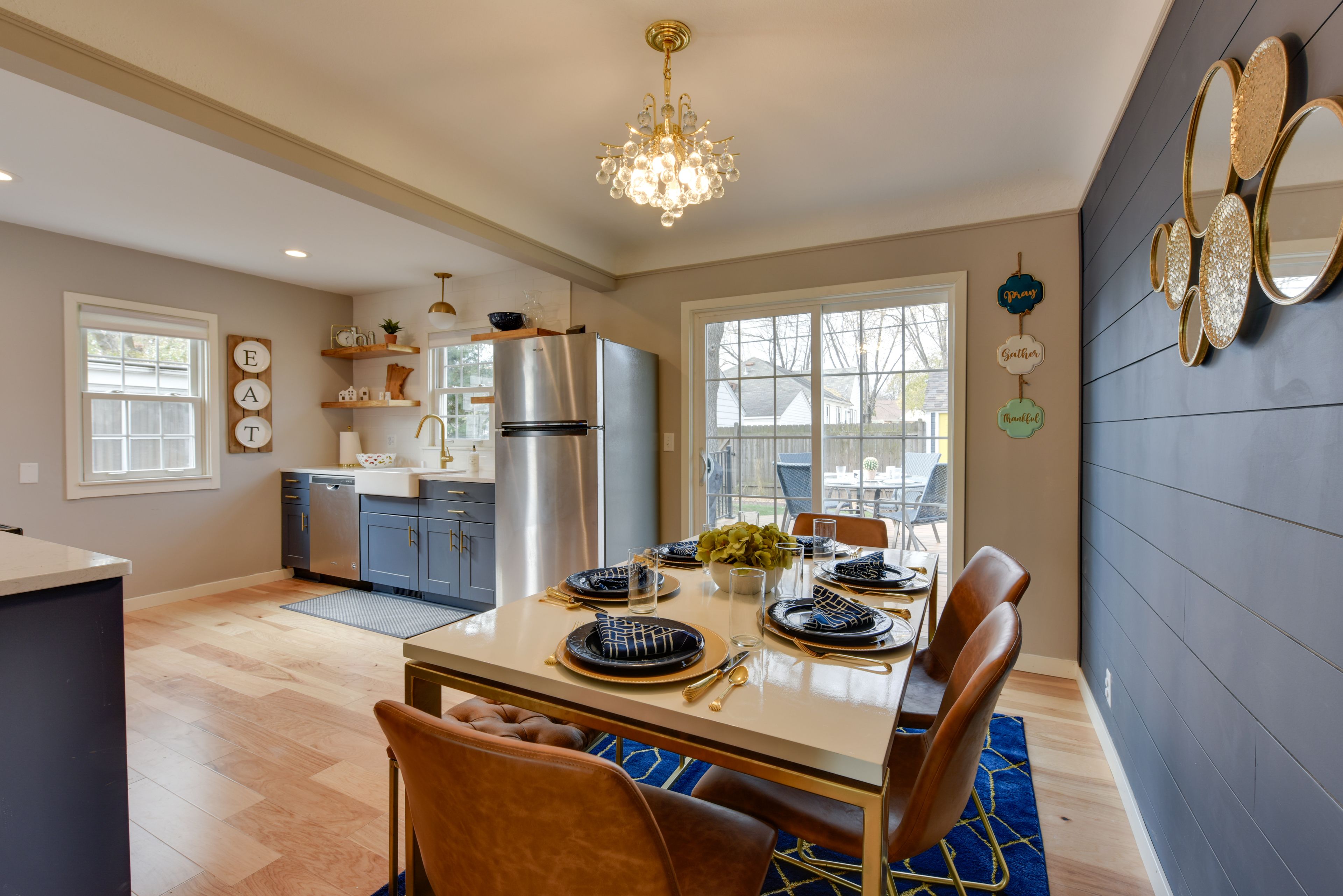 Dining Area | Dishware & Flatware