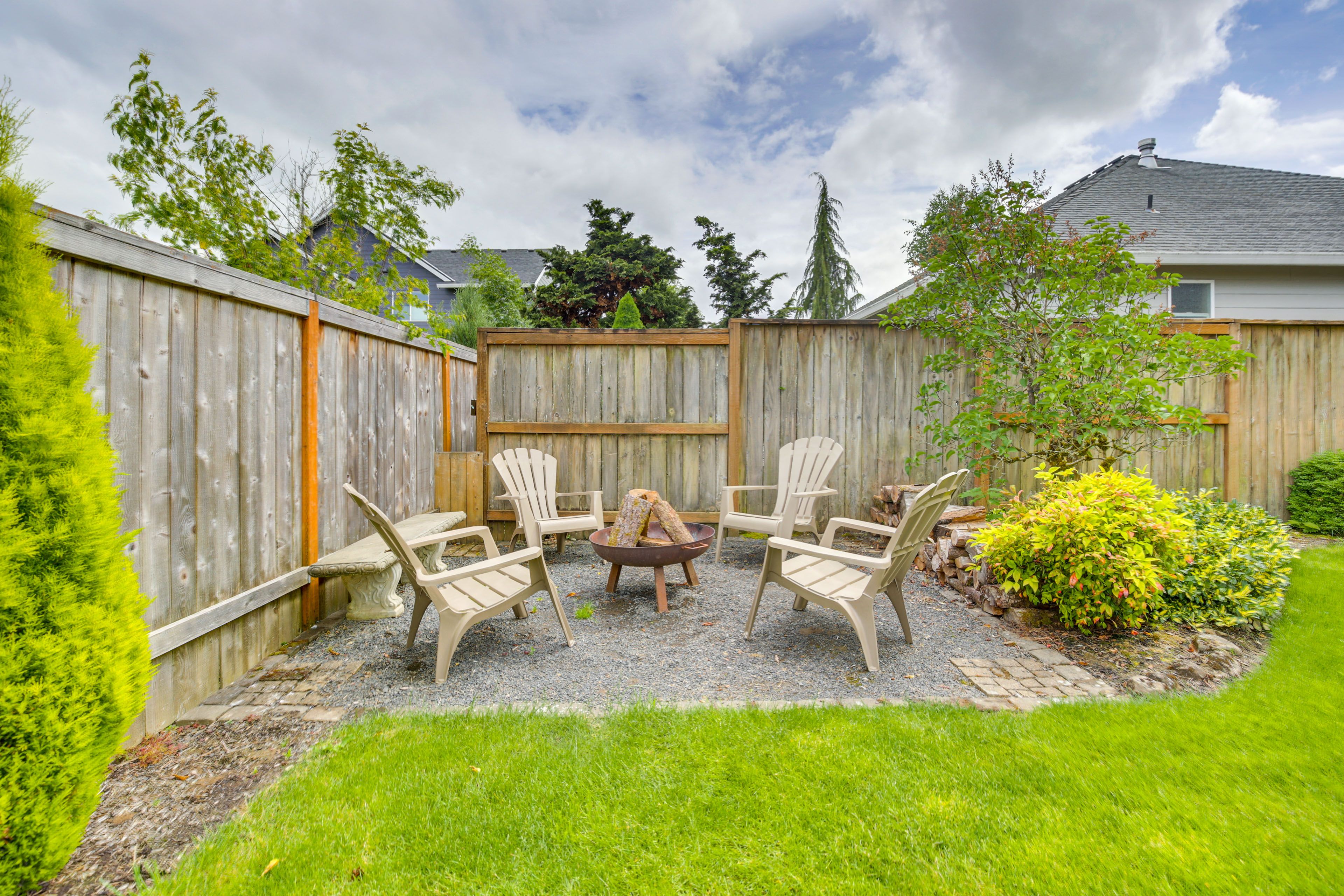 Backyard | Fire Pit