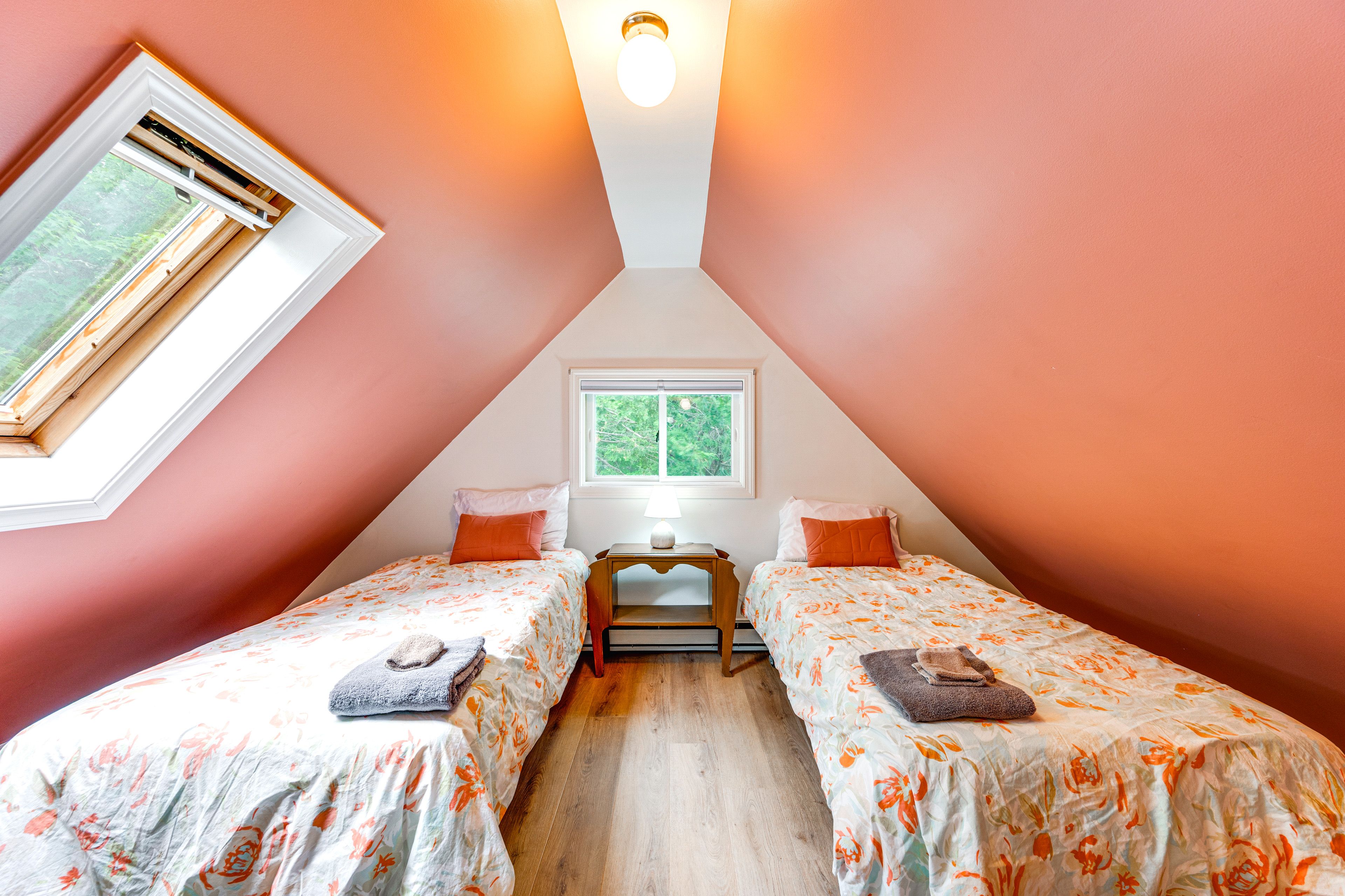 Bedroom 3 | 2 Twin Beds