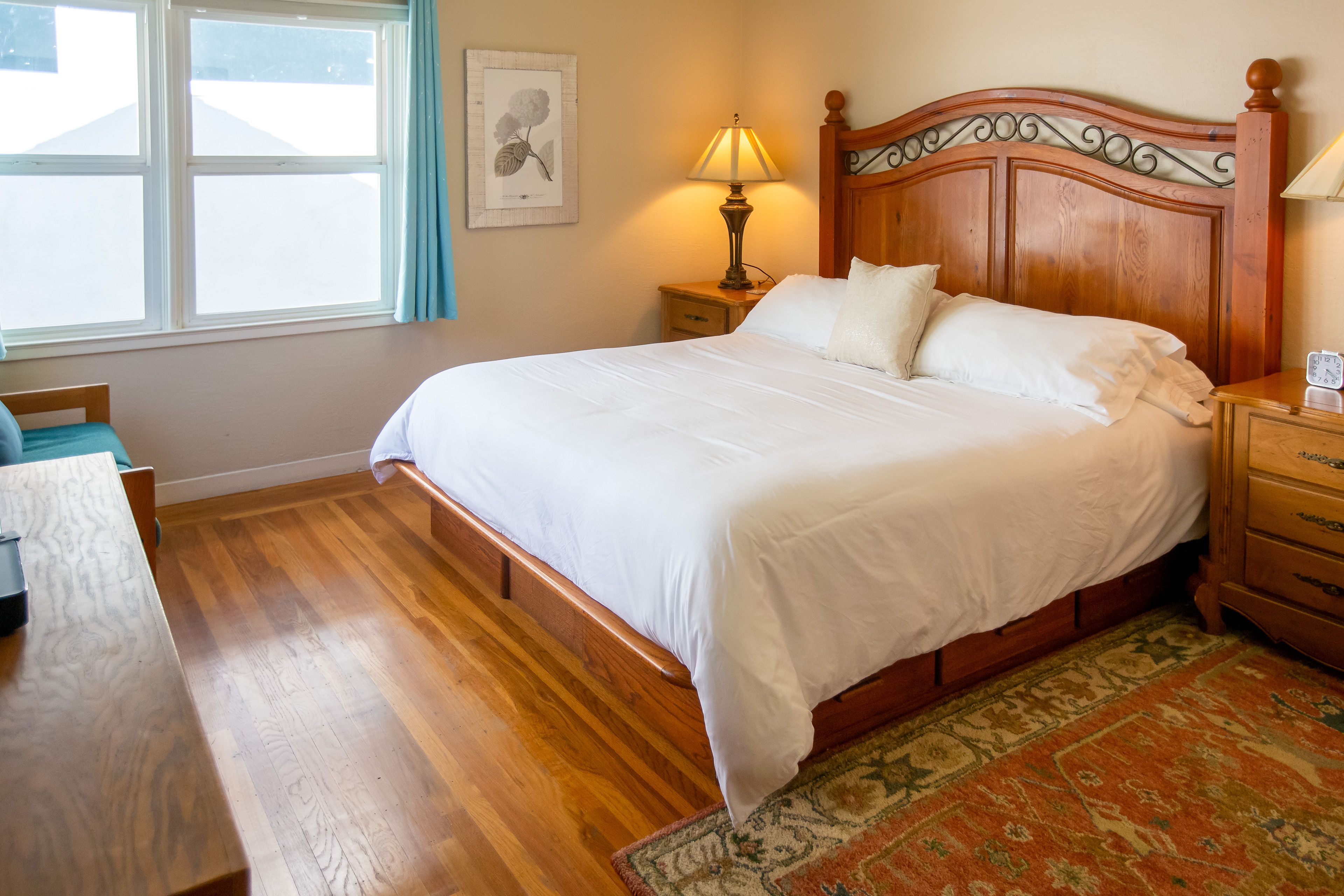 Bedroom 1 | California King Bed