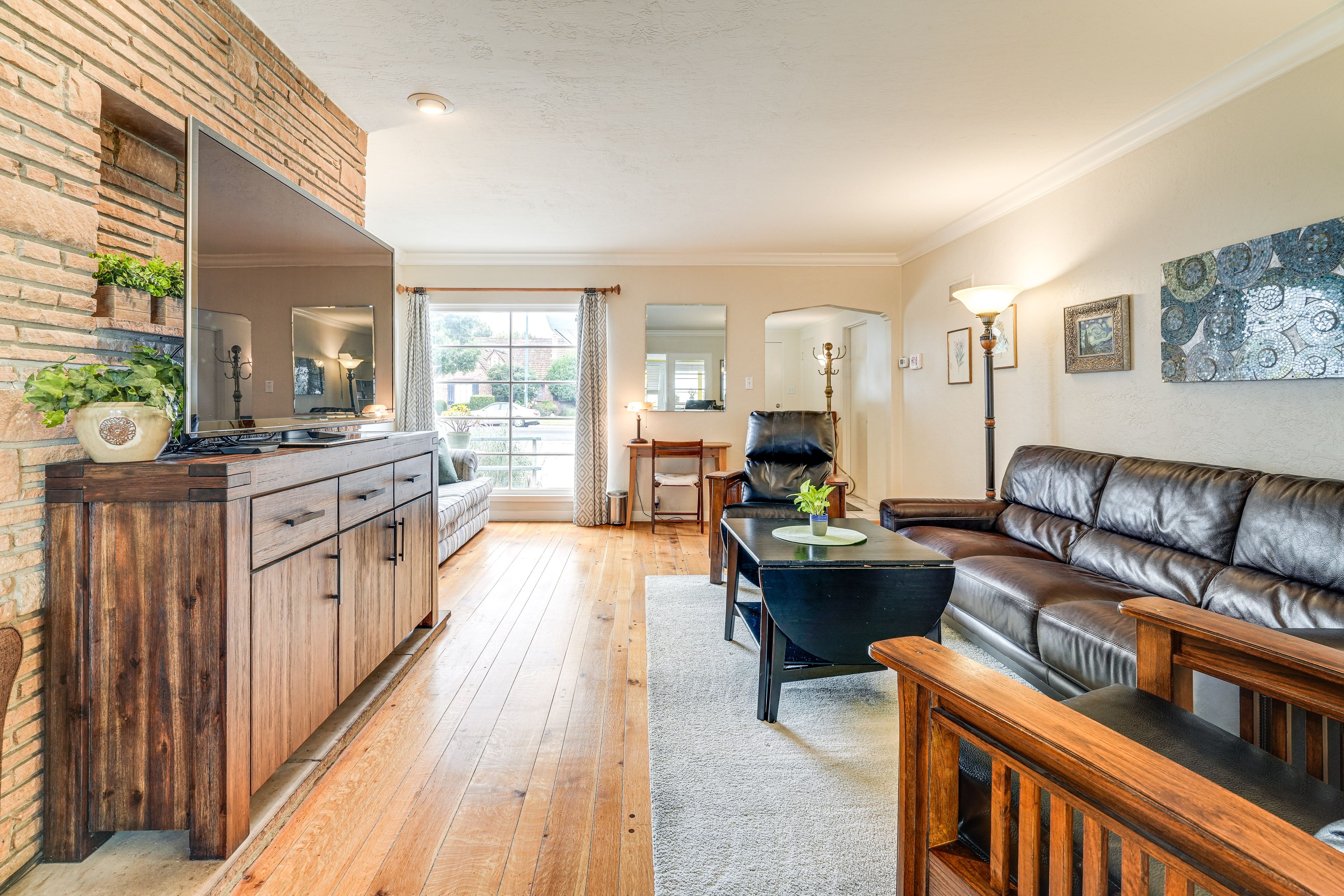 Sunnyvale Vacation Rental | 2BR | 2BA | 1,750 Sq Ft | Step-Free Access