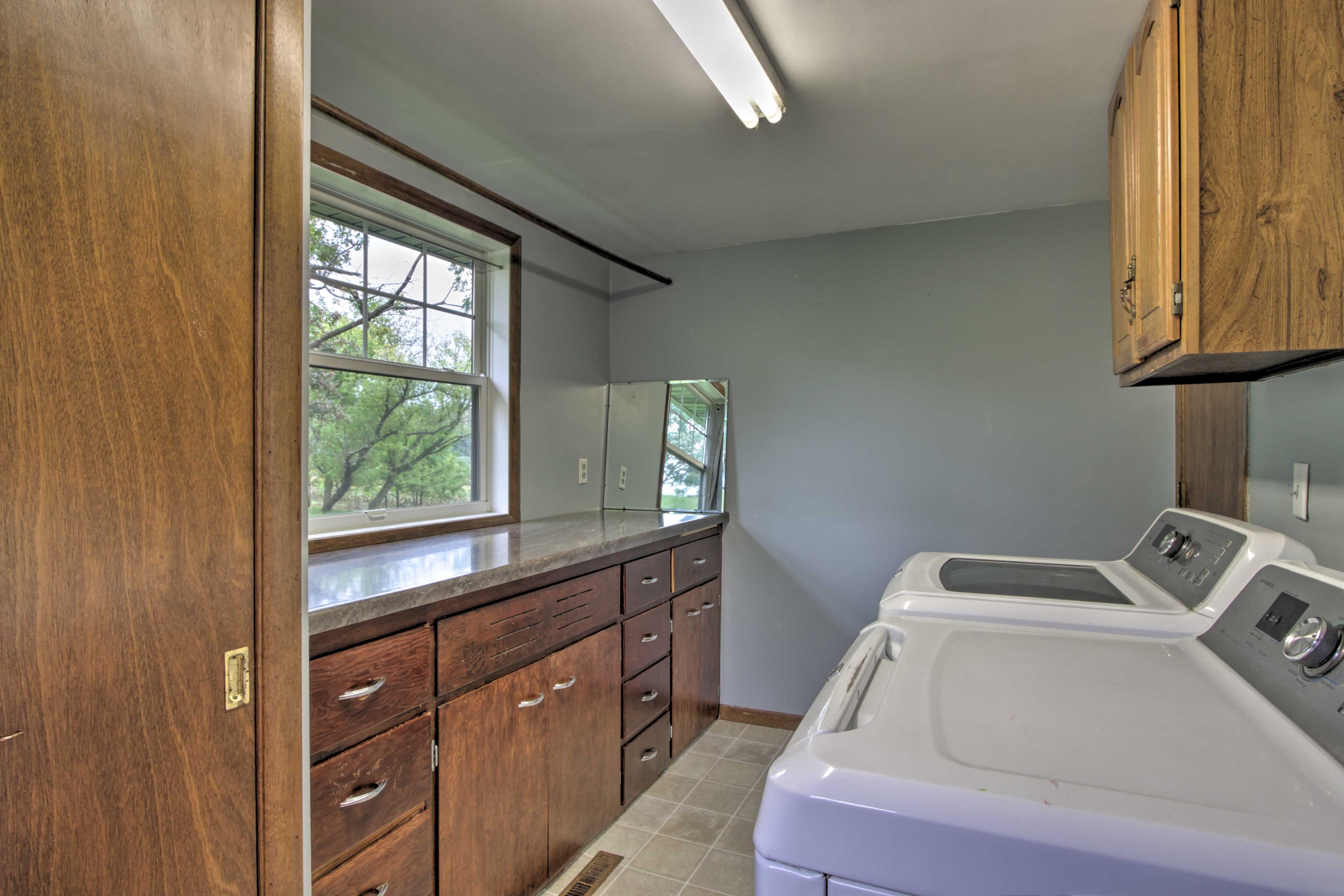 In-Unit Laundry | Washer & Dryer