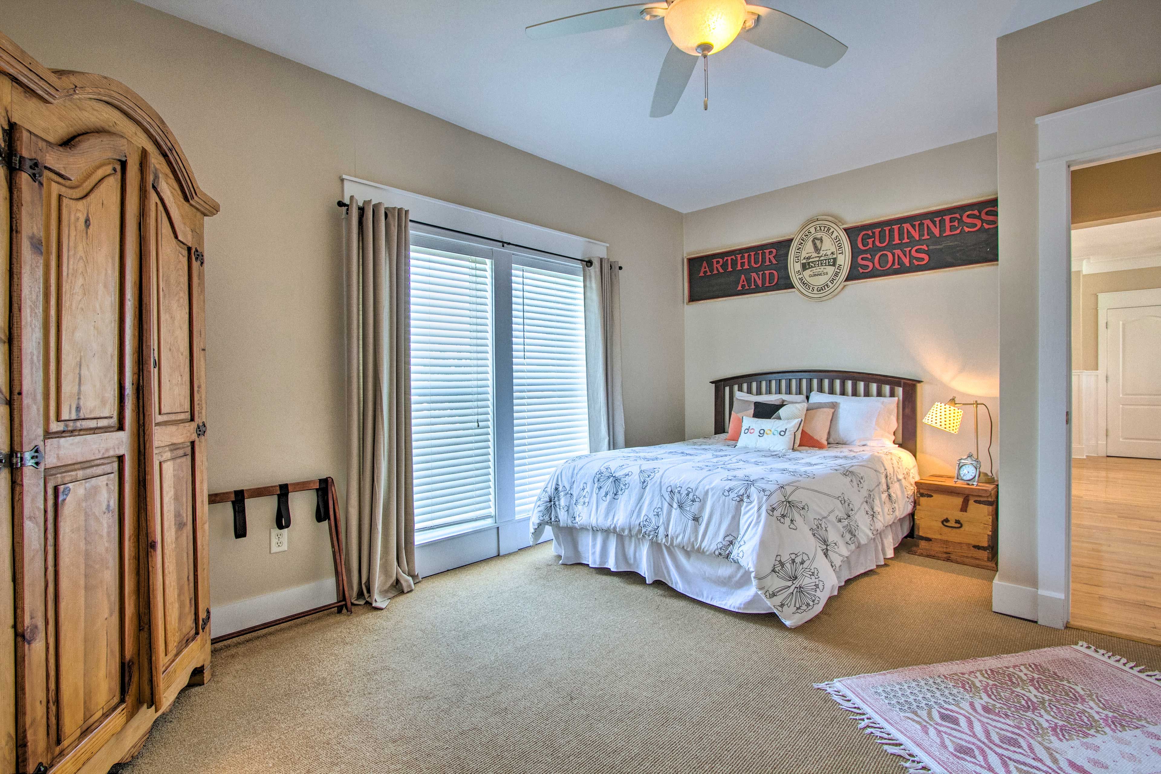 This bedroom features a queen bed.