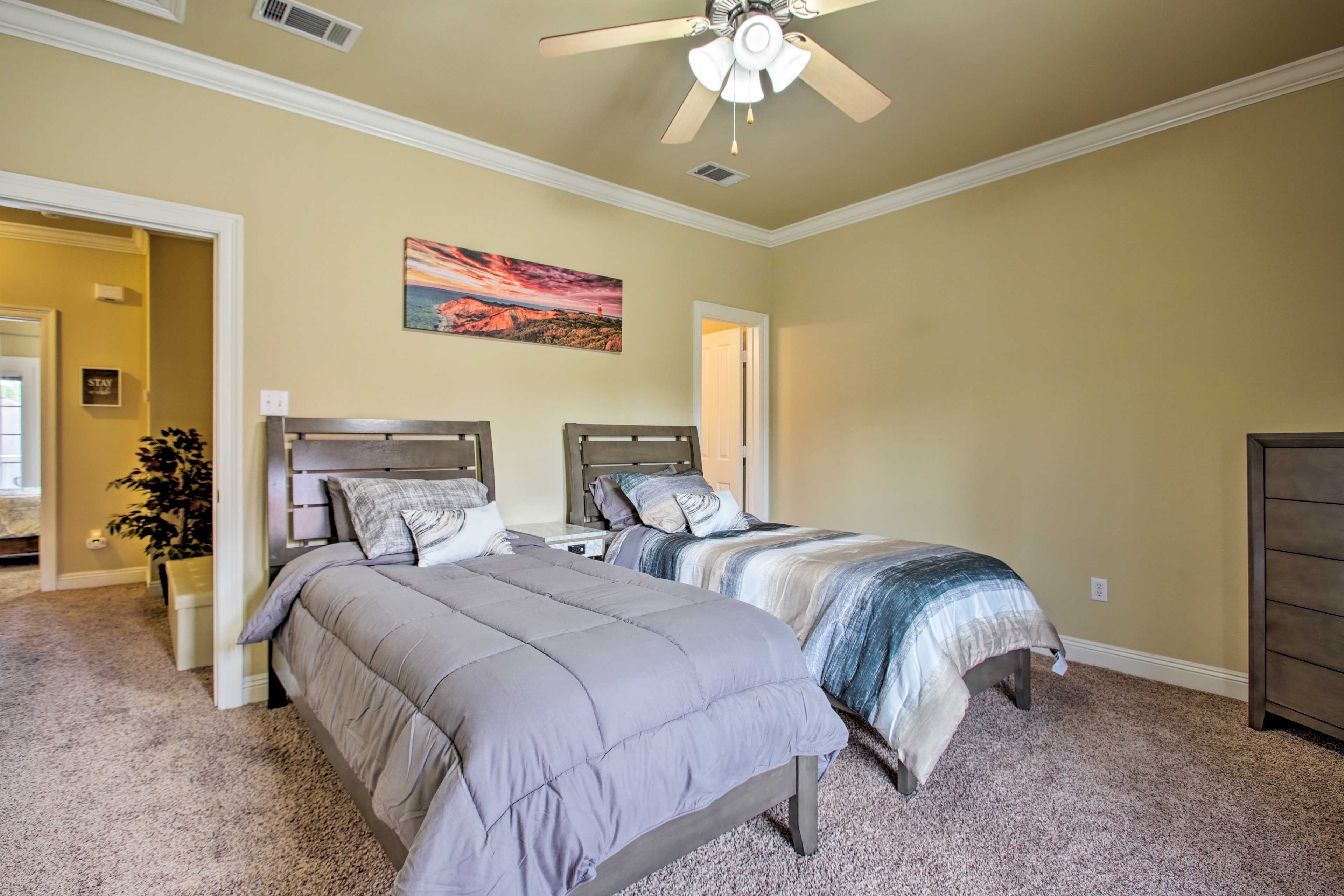 This room is home to 2 twin beds.