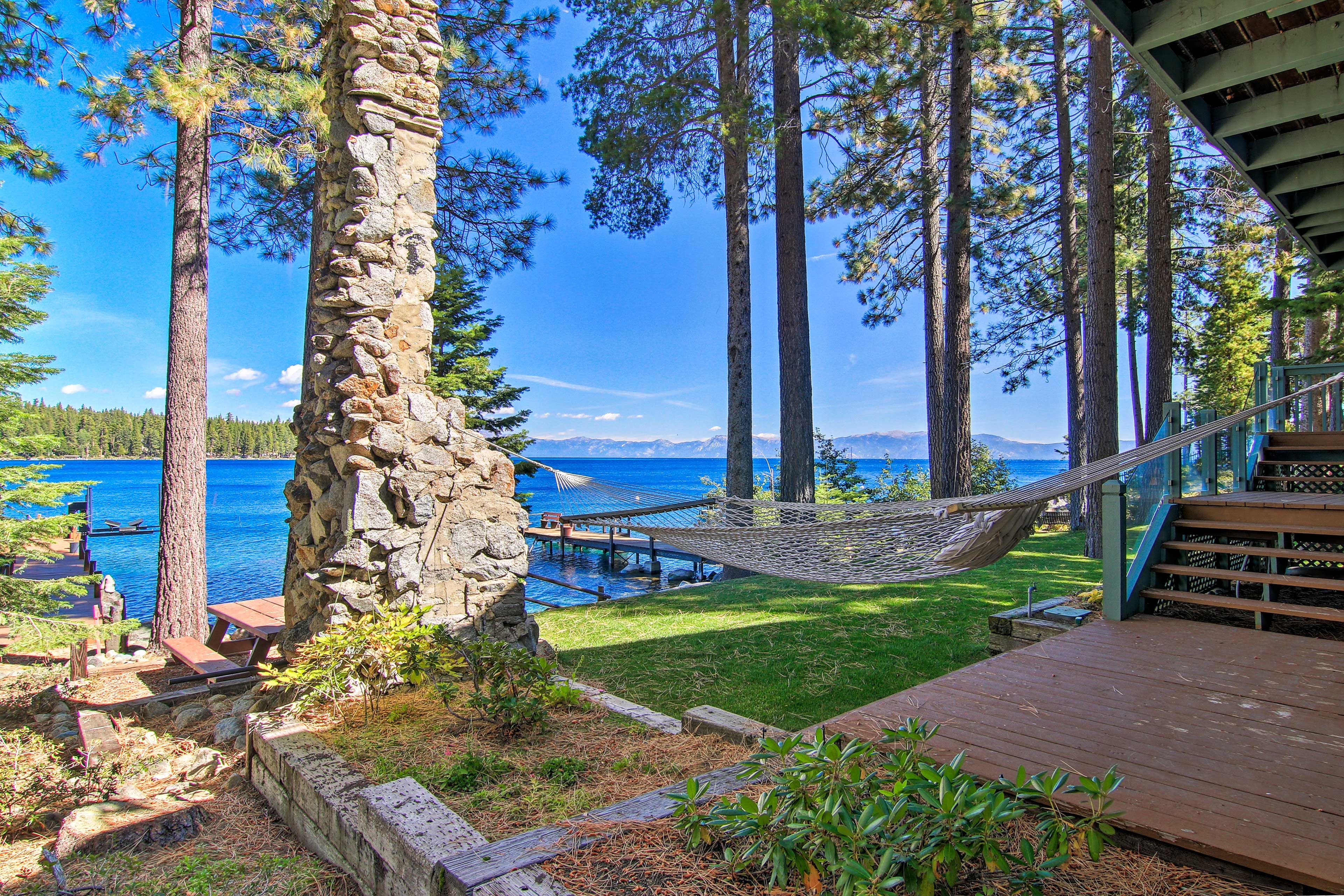 Backyard | Hammock
