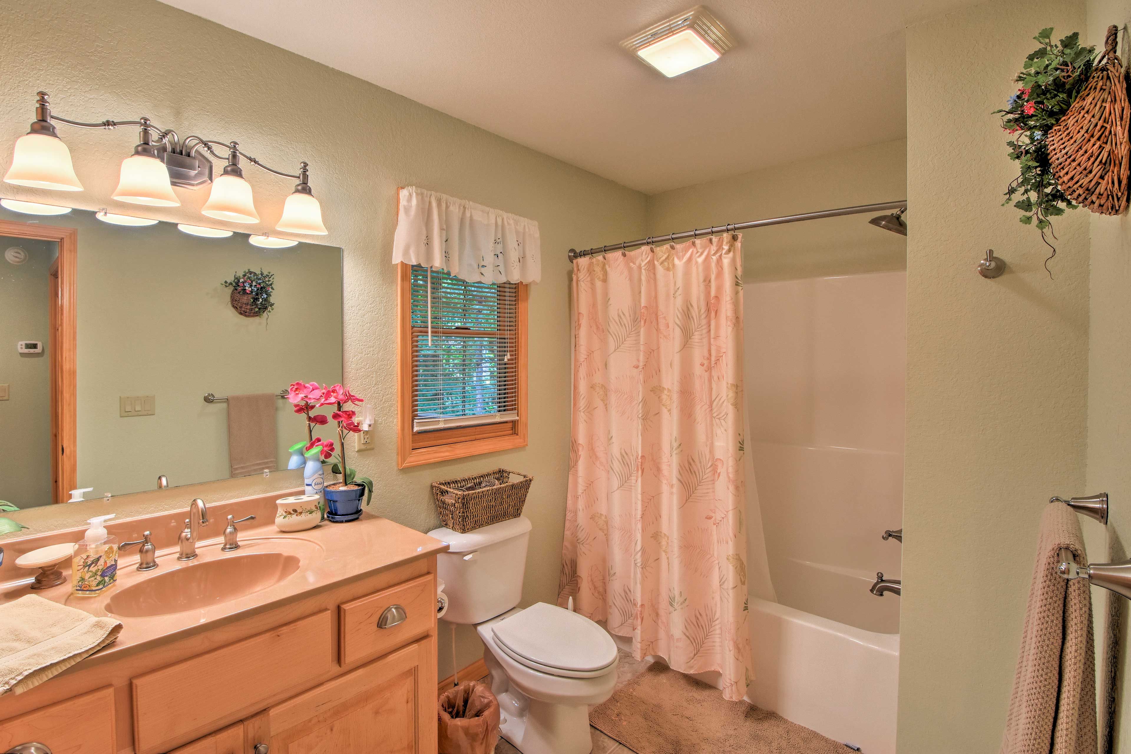 Full Bathroom