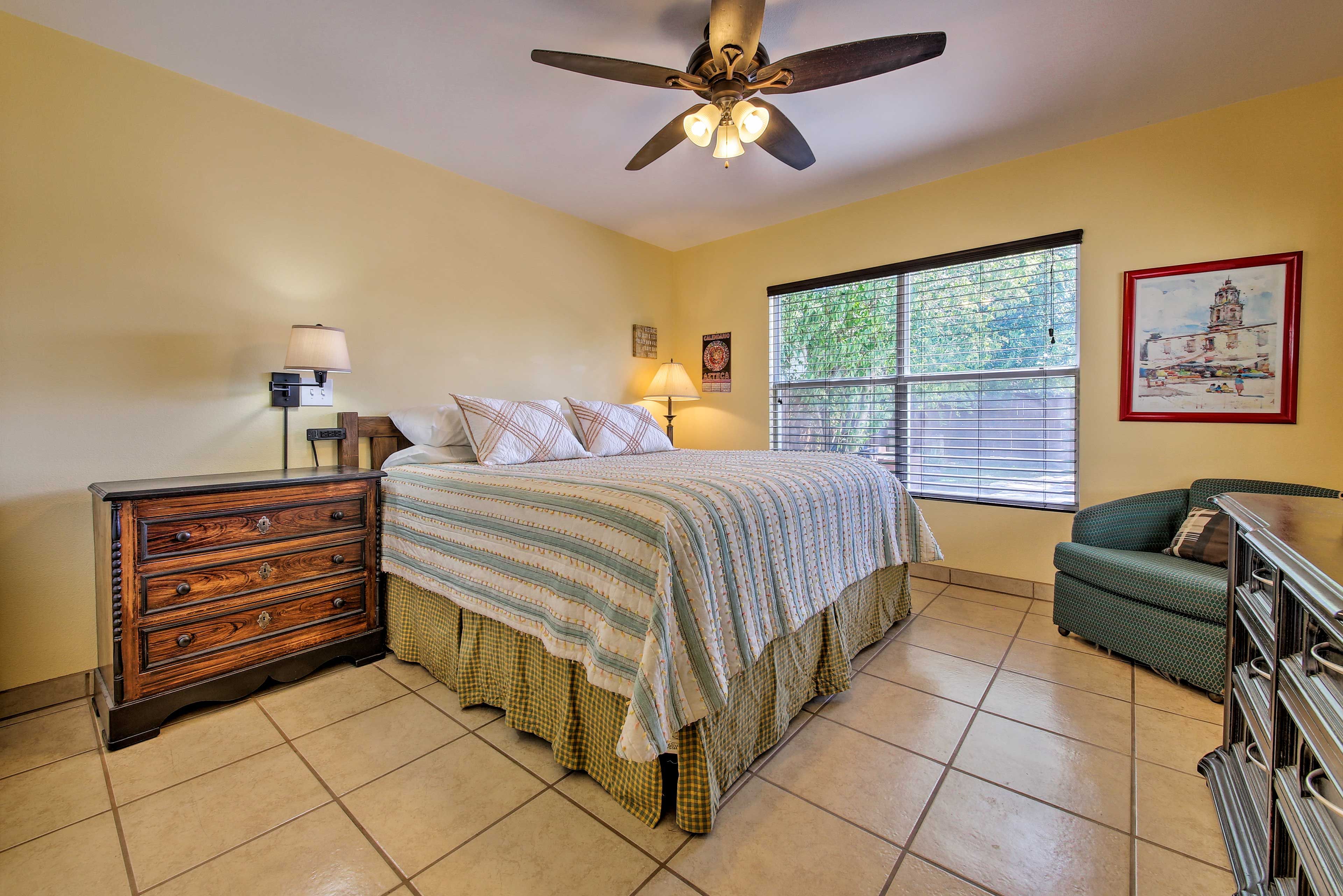 Bedroom 1 | King Bed | Linens Provided