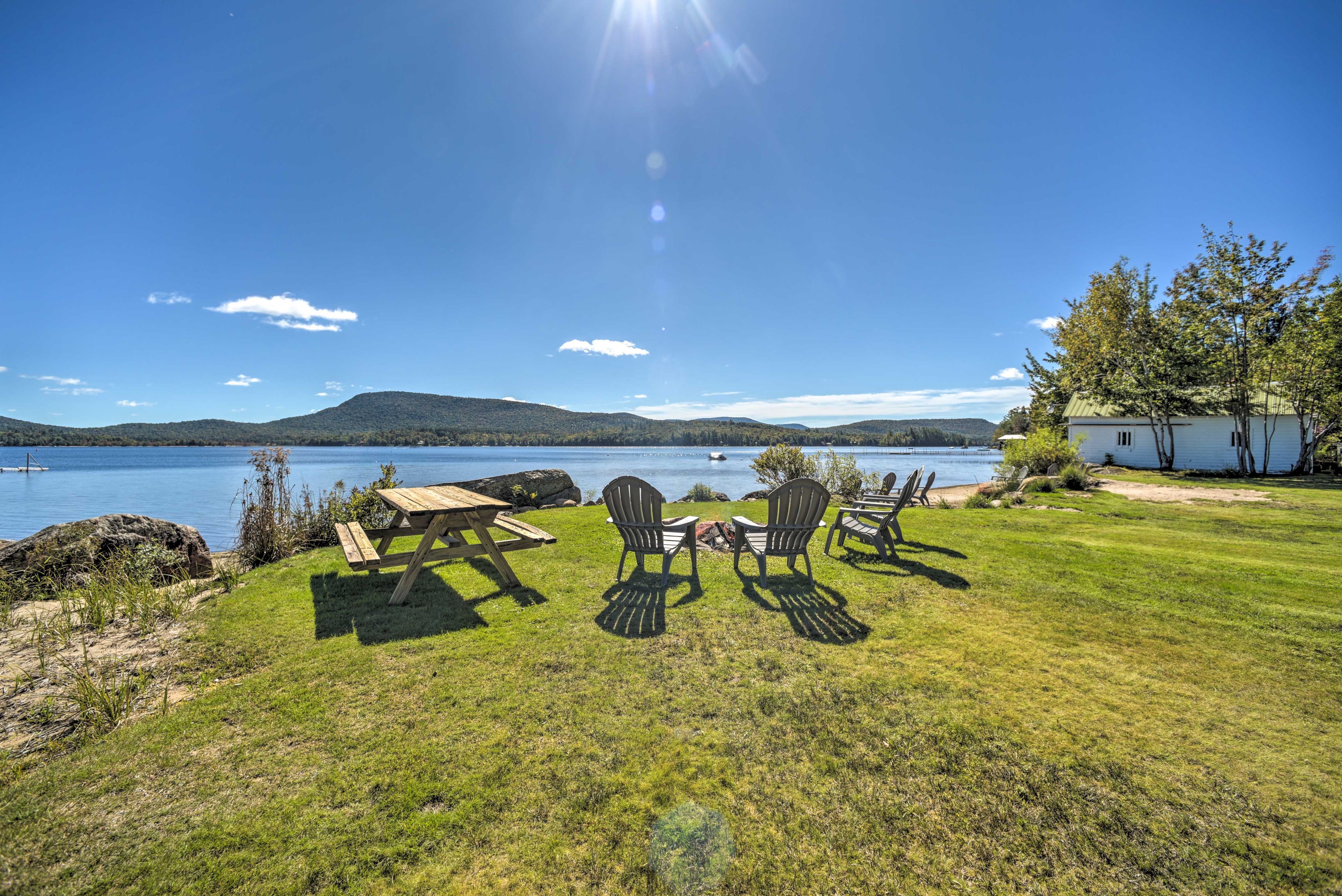 Wood-Burning Fire Pit (Wood Not Provided) | Walk to Lake