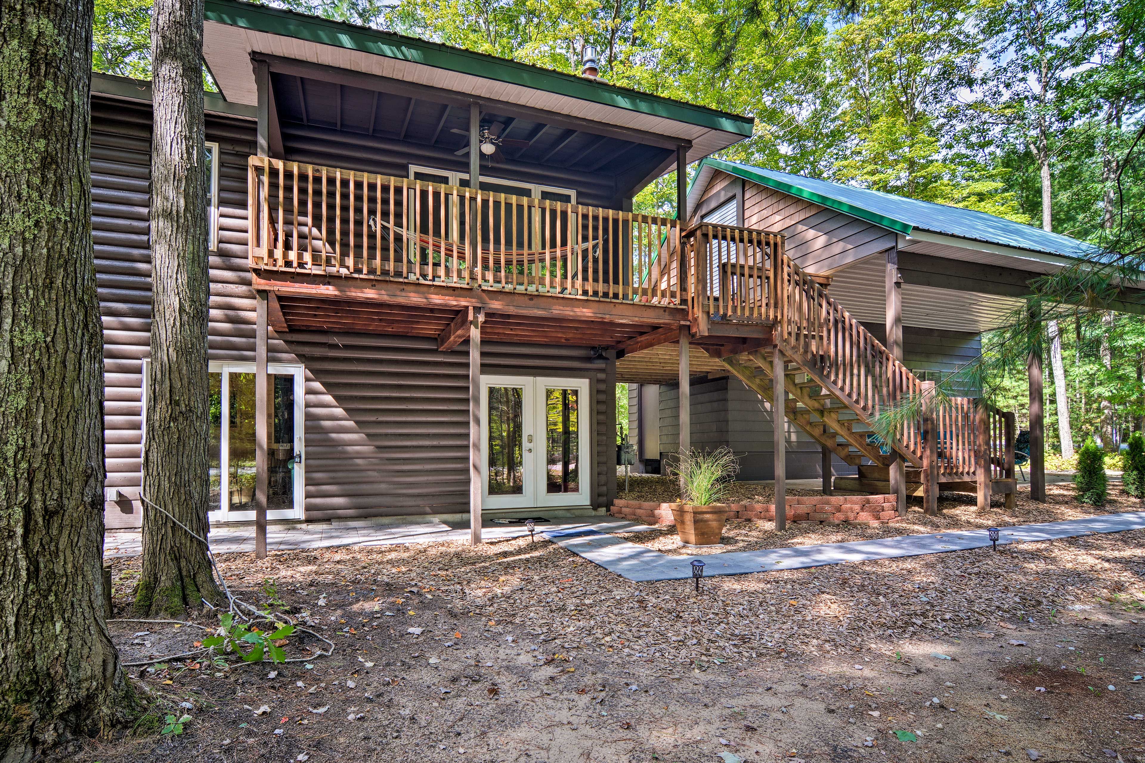 The home features a furnished patio, perfect for al fresco feasts.