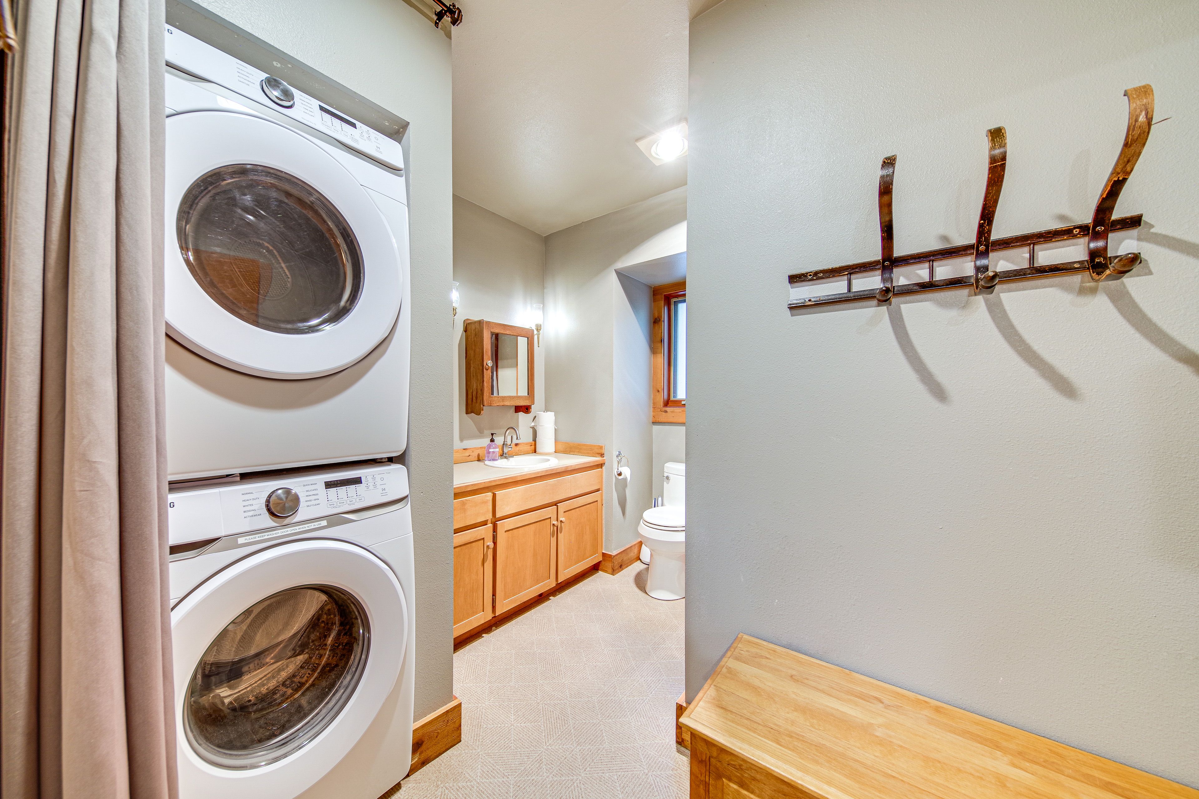 Full Bathroom | In-Unit Laundry | 1st Floor