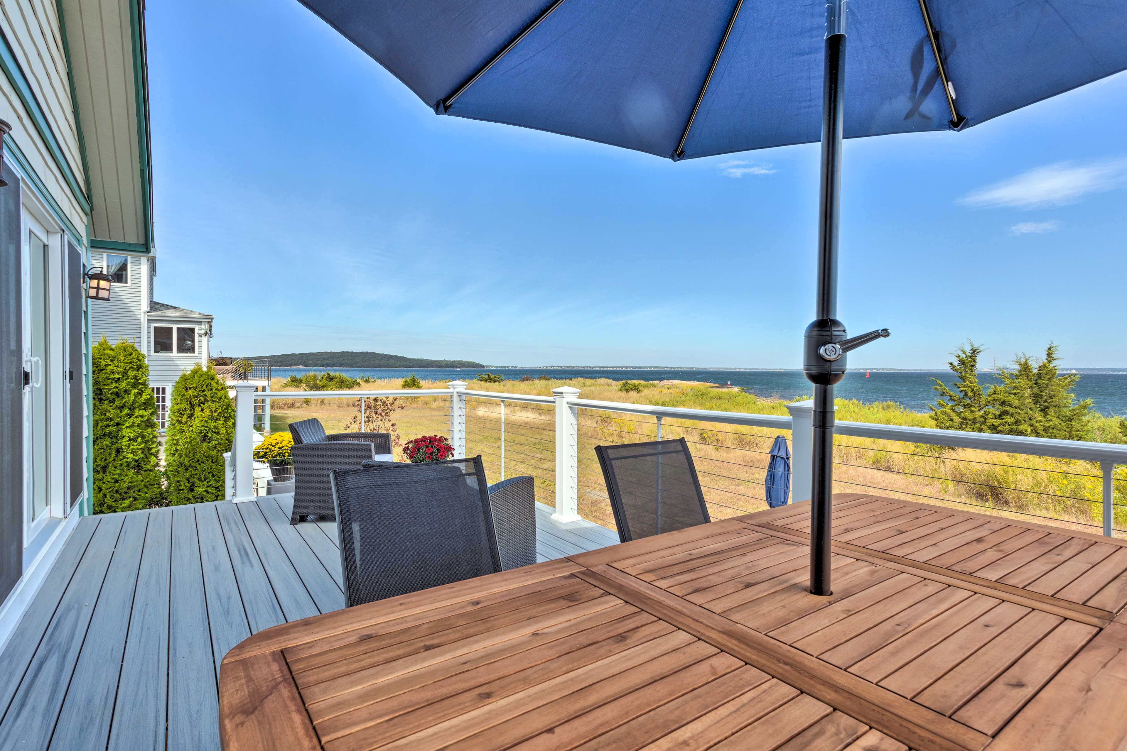 Private Deck | Al Fresco Dining