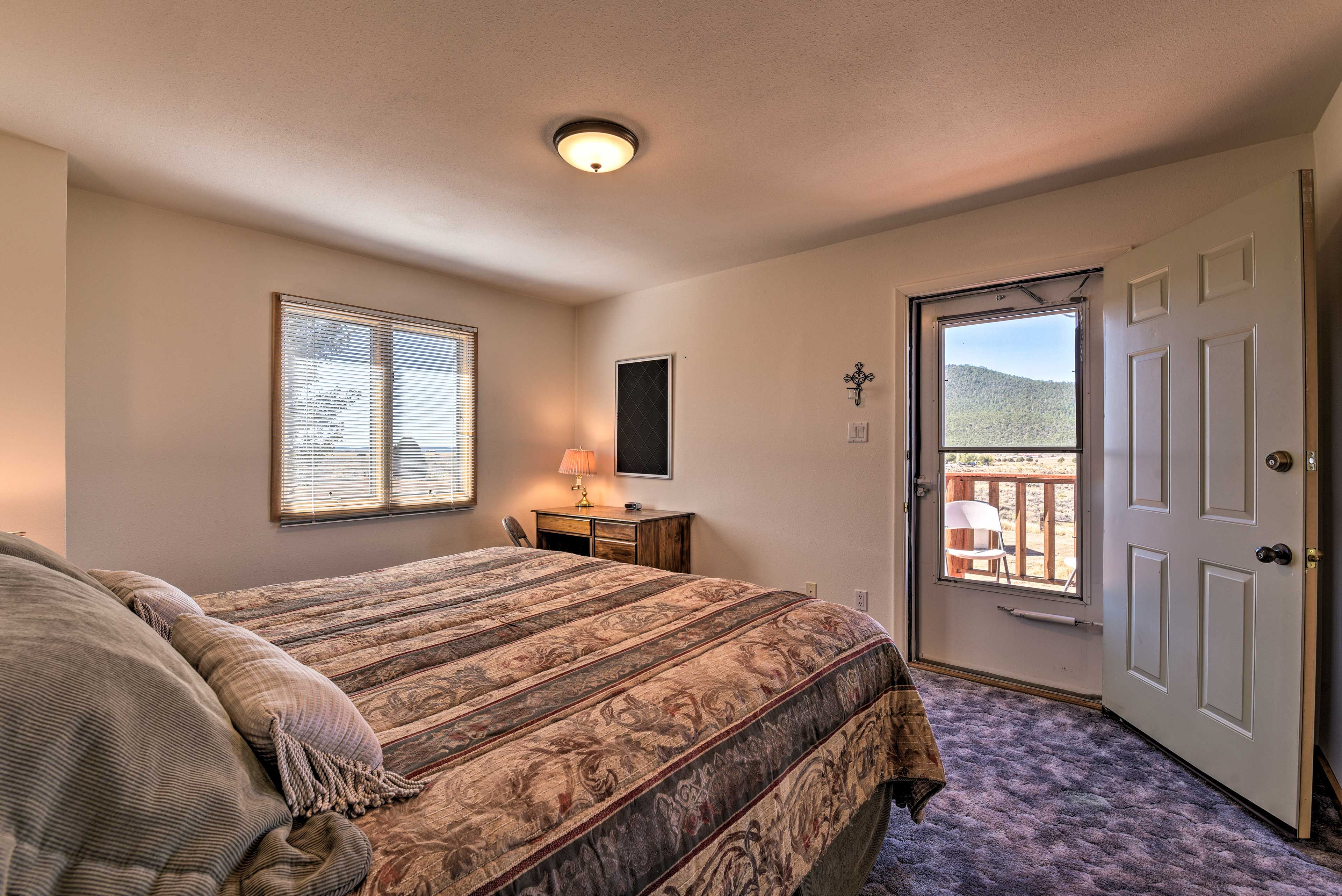Bedroom 3 | King Bed