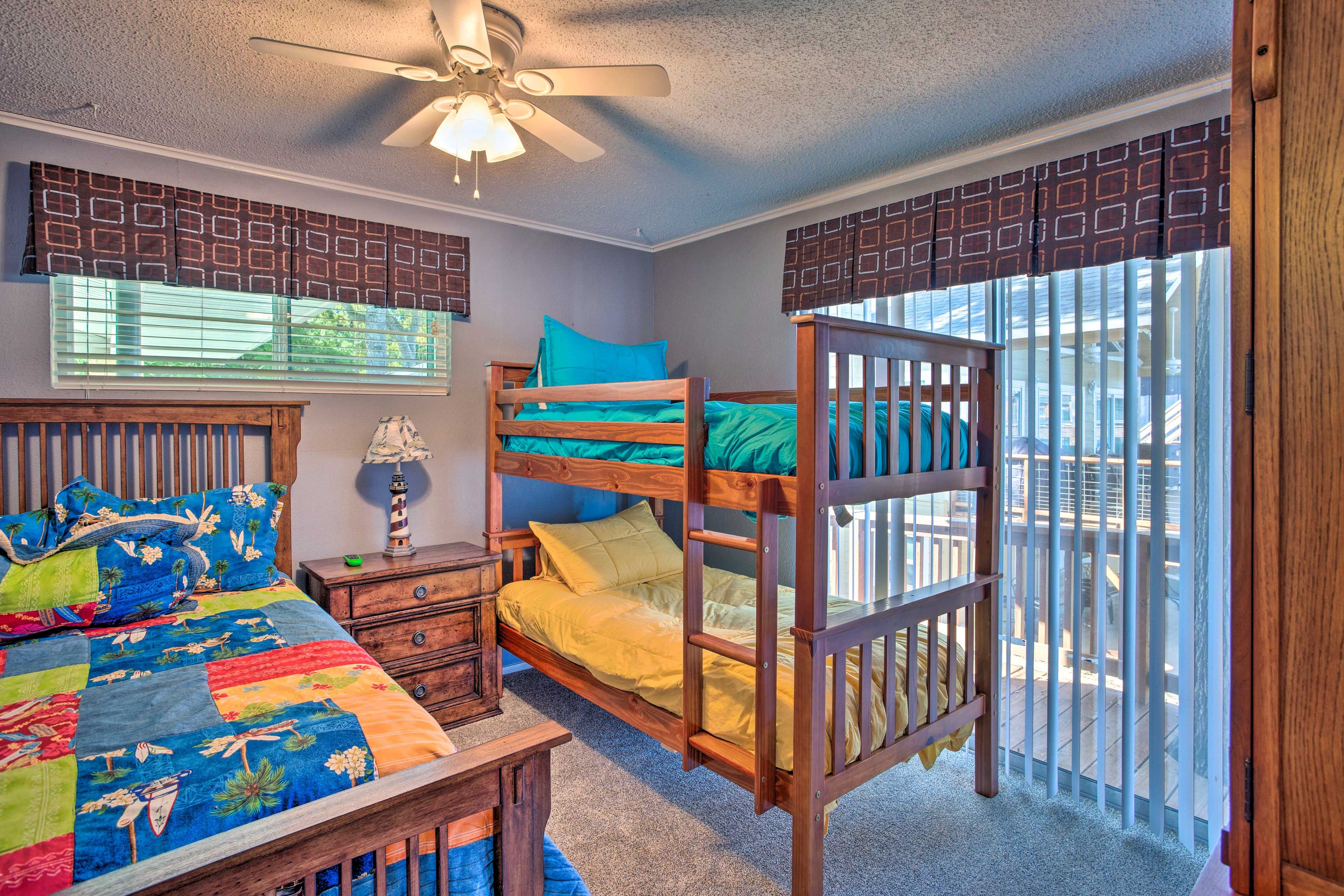 Bedroom 3 | Queen Bed, Twin Bunk Bed