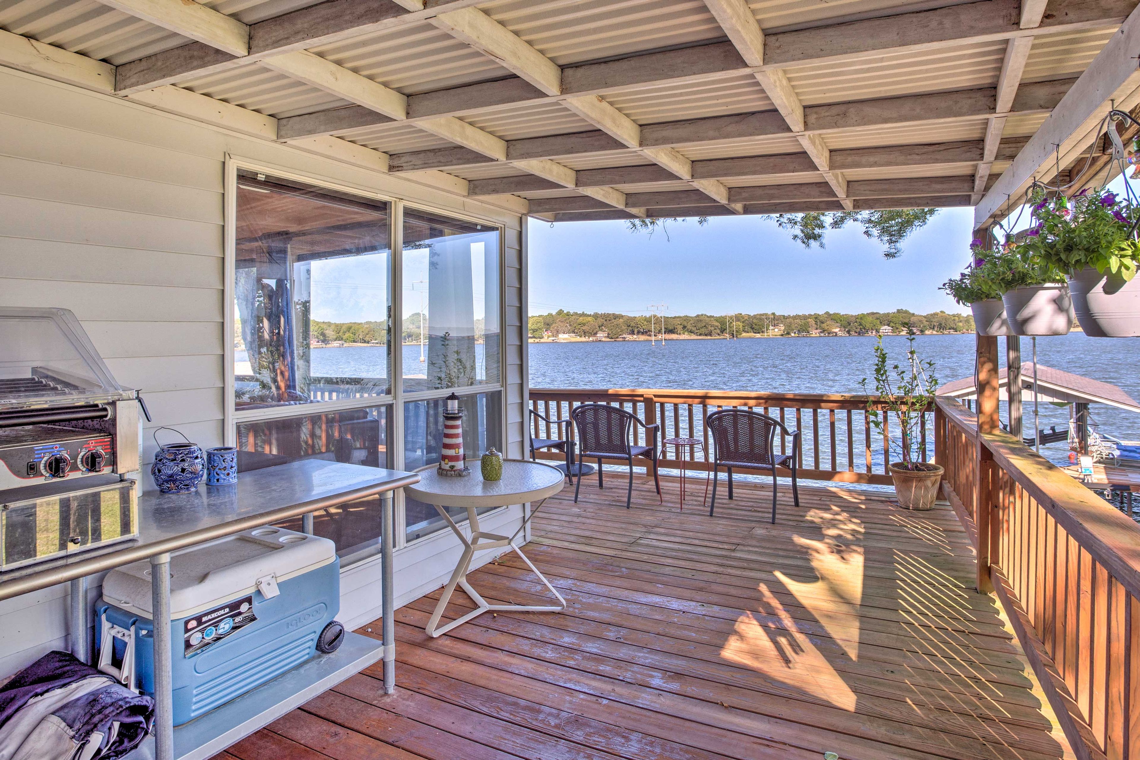 Deck | Lake Views